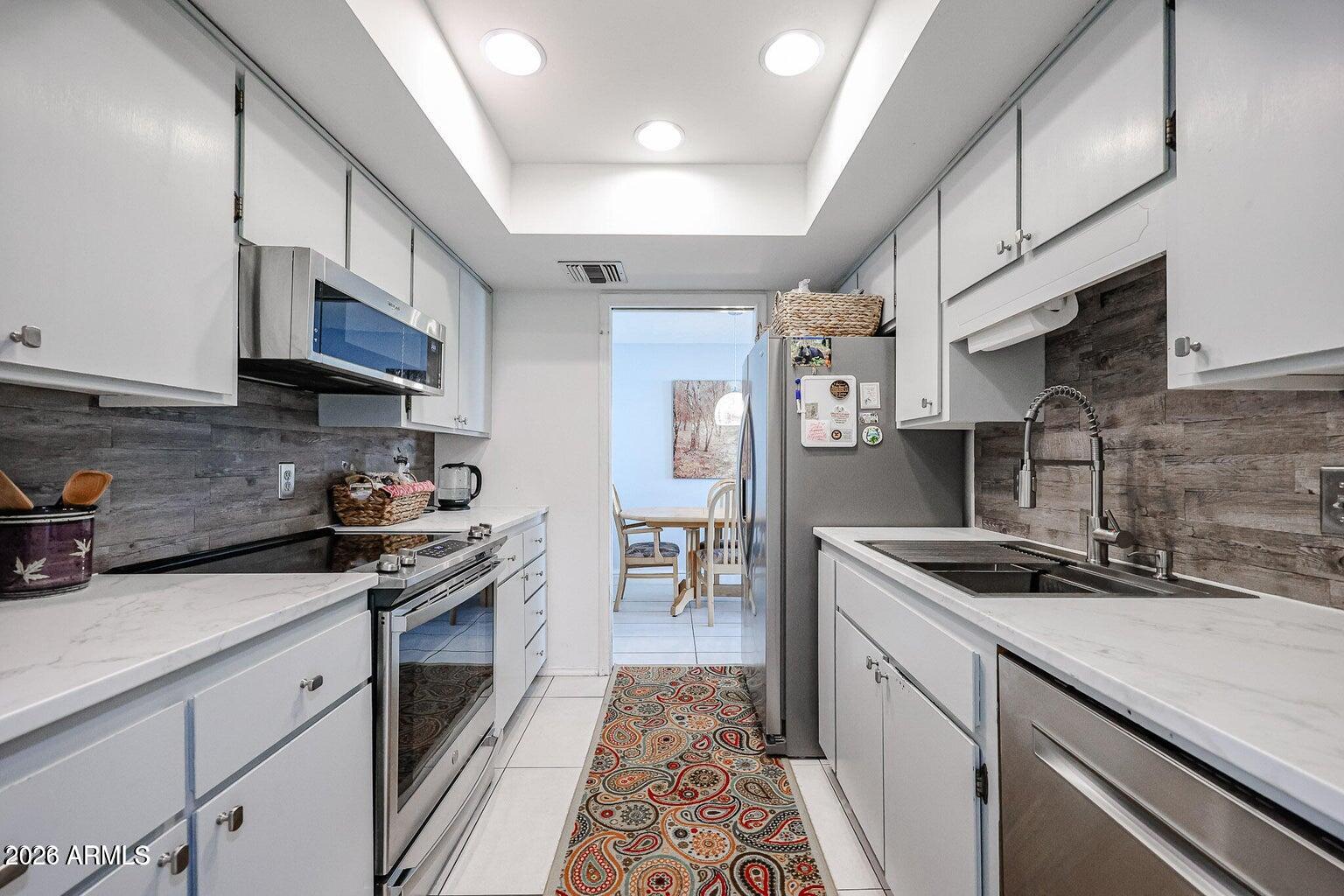 LITCHFIELD PARK - Residential Lease