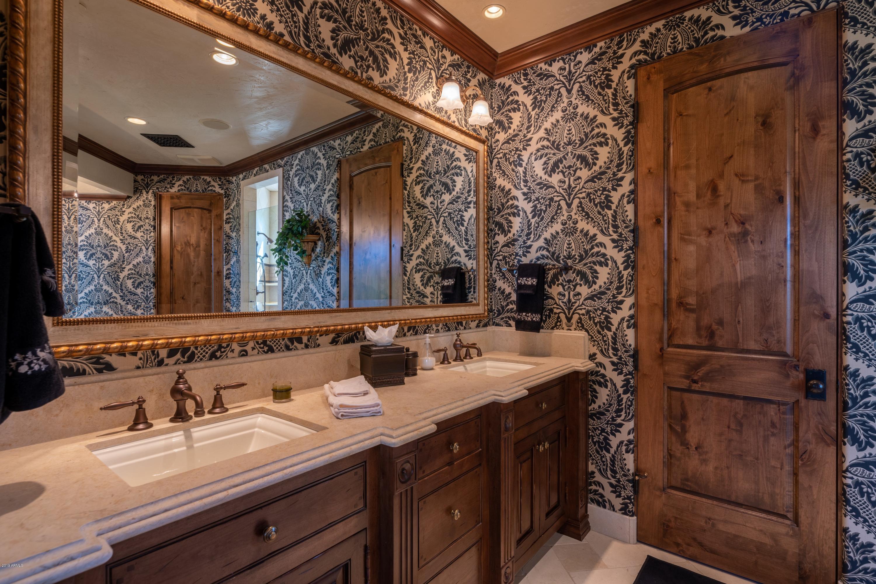 Paradise Valley Farms - Residential
