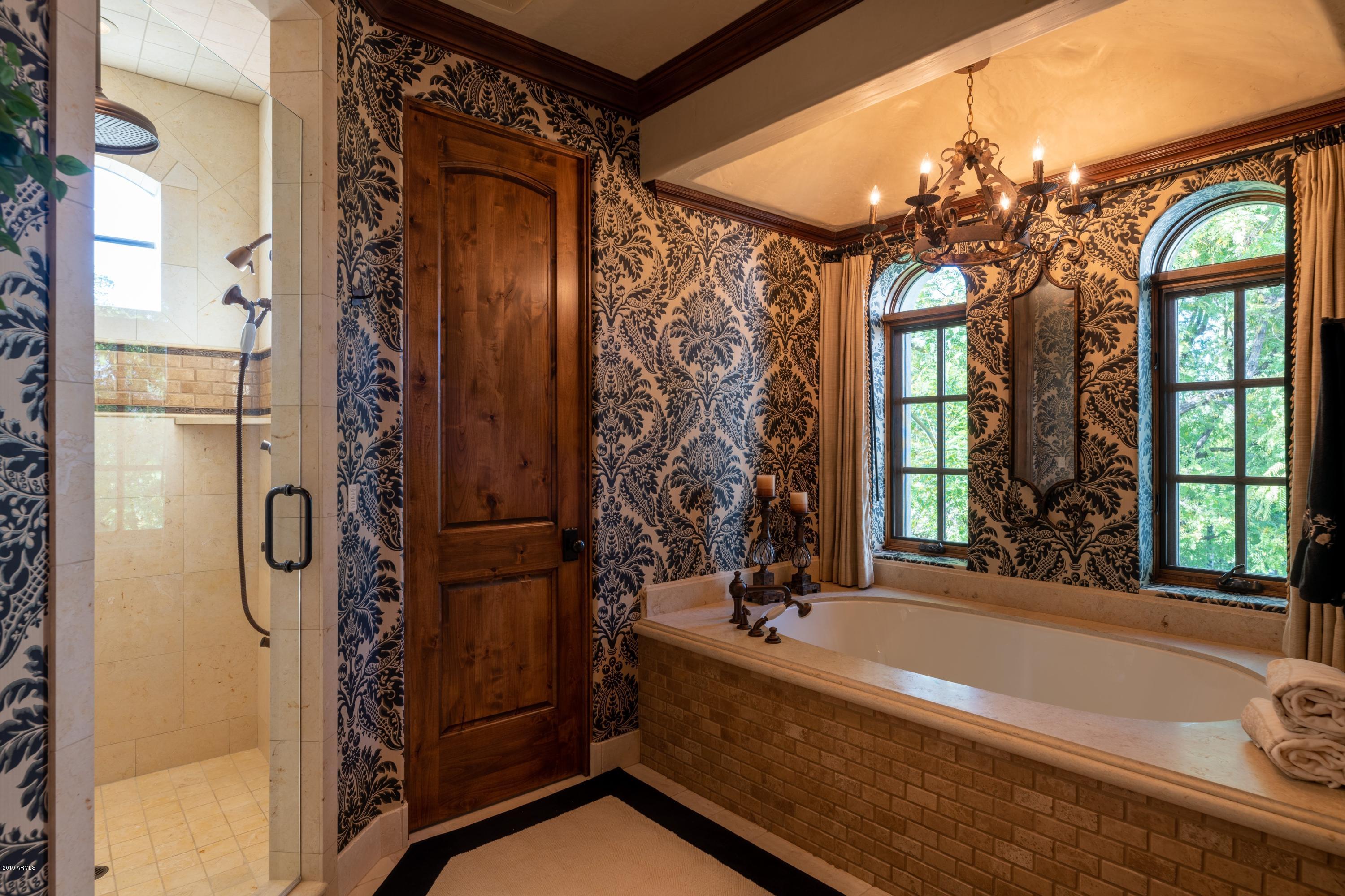 Paradise Valley Farms - Residential