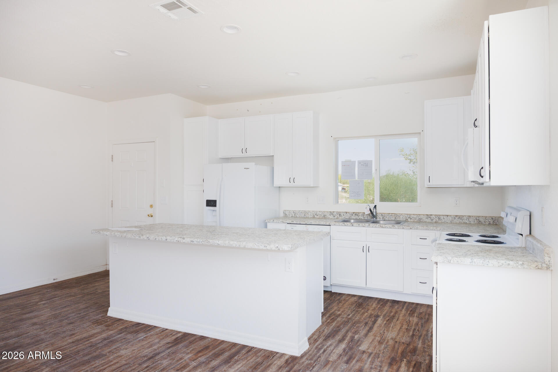 ARIZONA CITY UNIT FIFTEEN - Residential