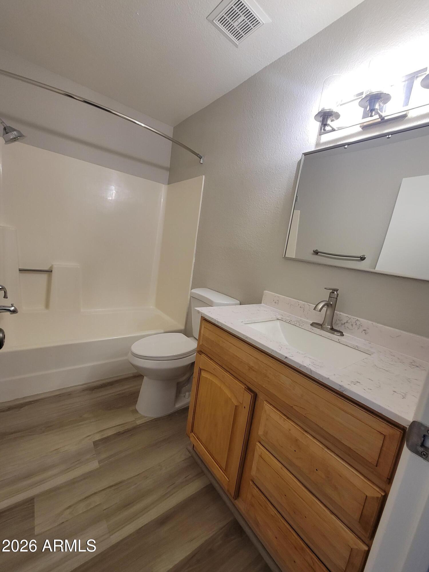 PEPPERWOOD TOWNHOMES UNIT 3 - Residential