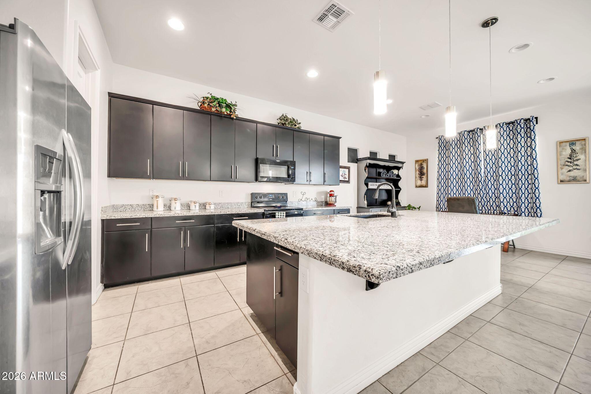 WESTERN ENCLAVE - Residential
