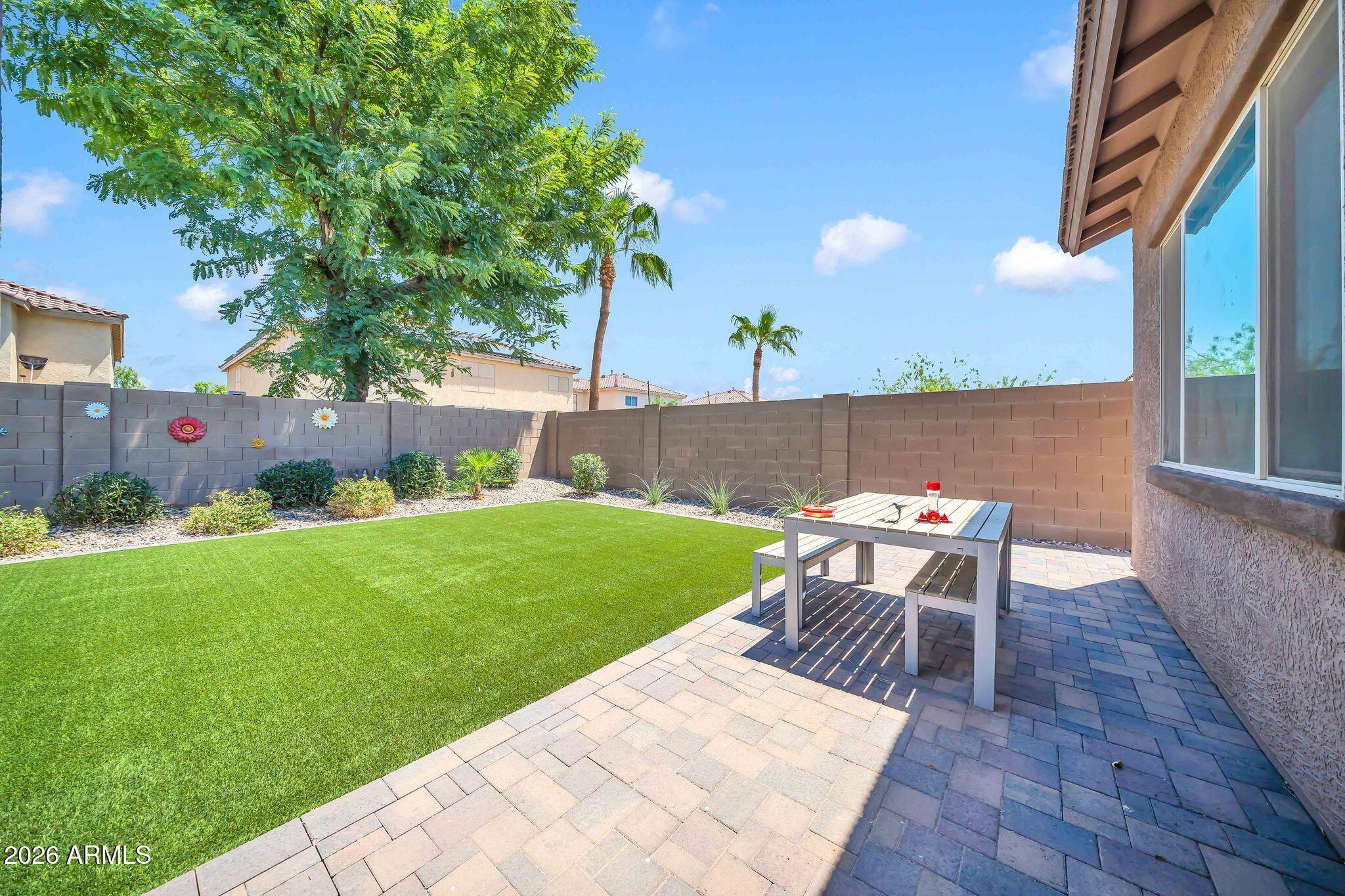 WESTERN ENCLAVE - Residential