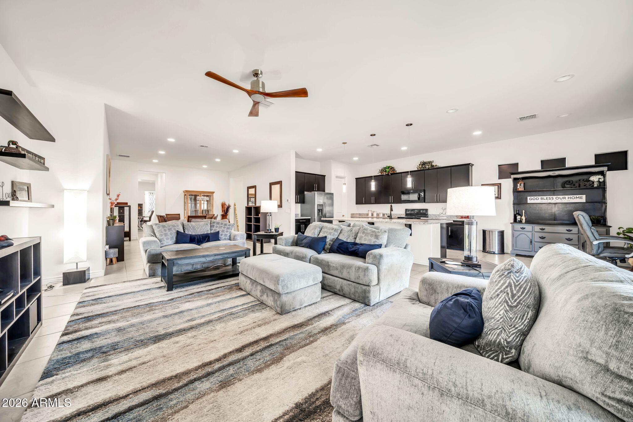 WESTERN ENCLAVE - Residential