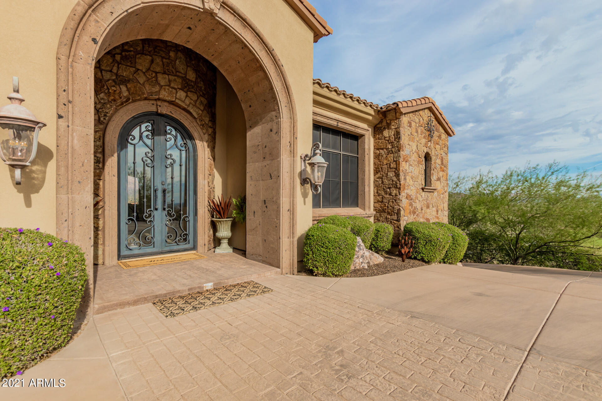GOLD CANYON EAST - Residential