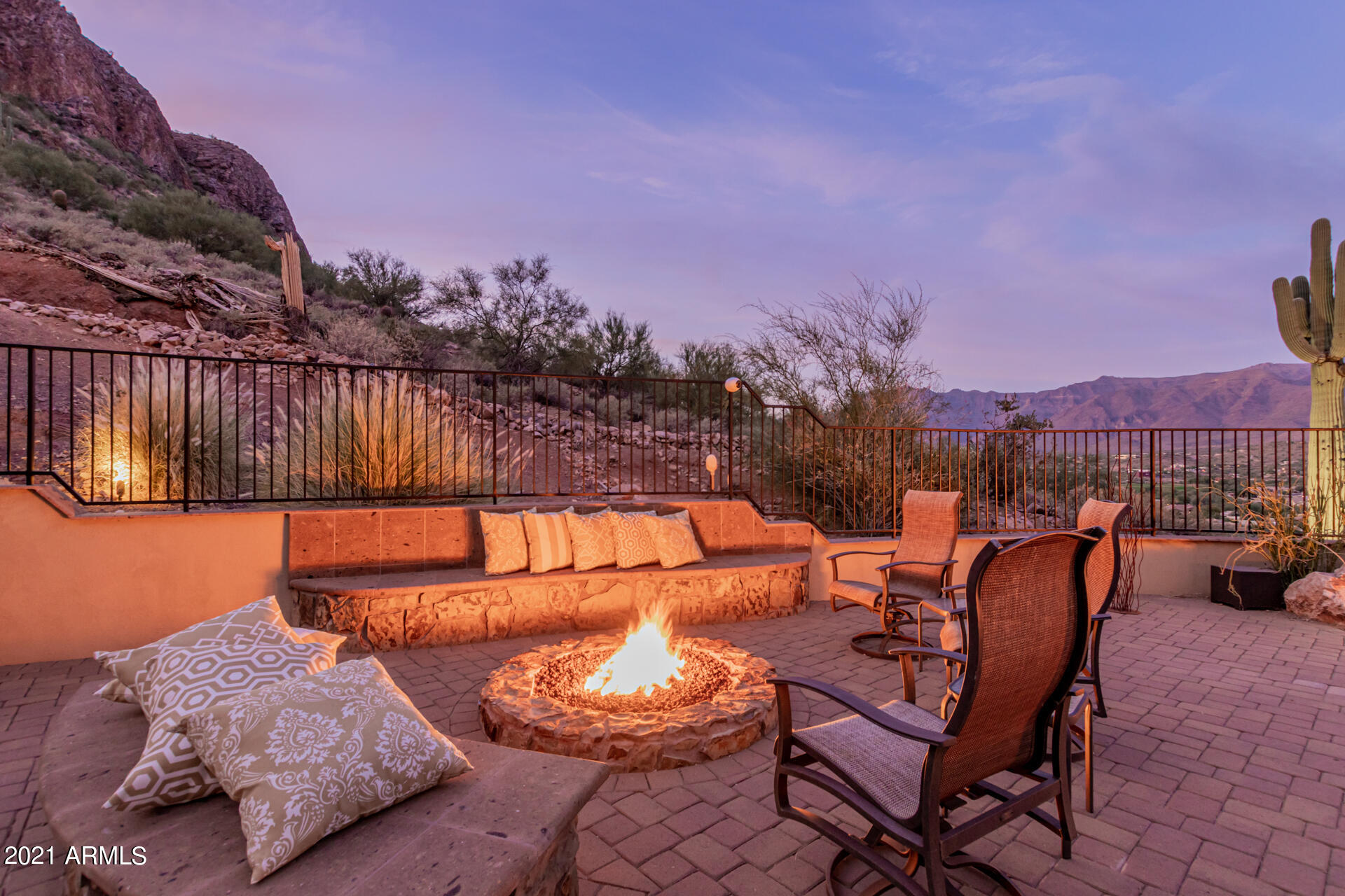 GOLD CANYON EAST - Residential