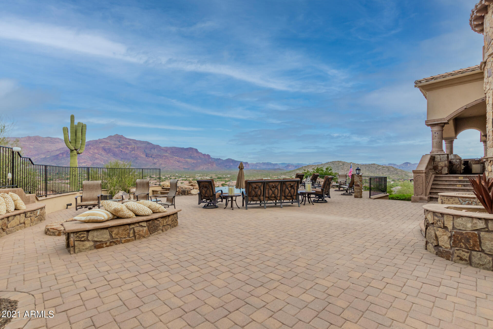 GOLD CANYON EAST - Residential