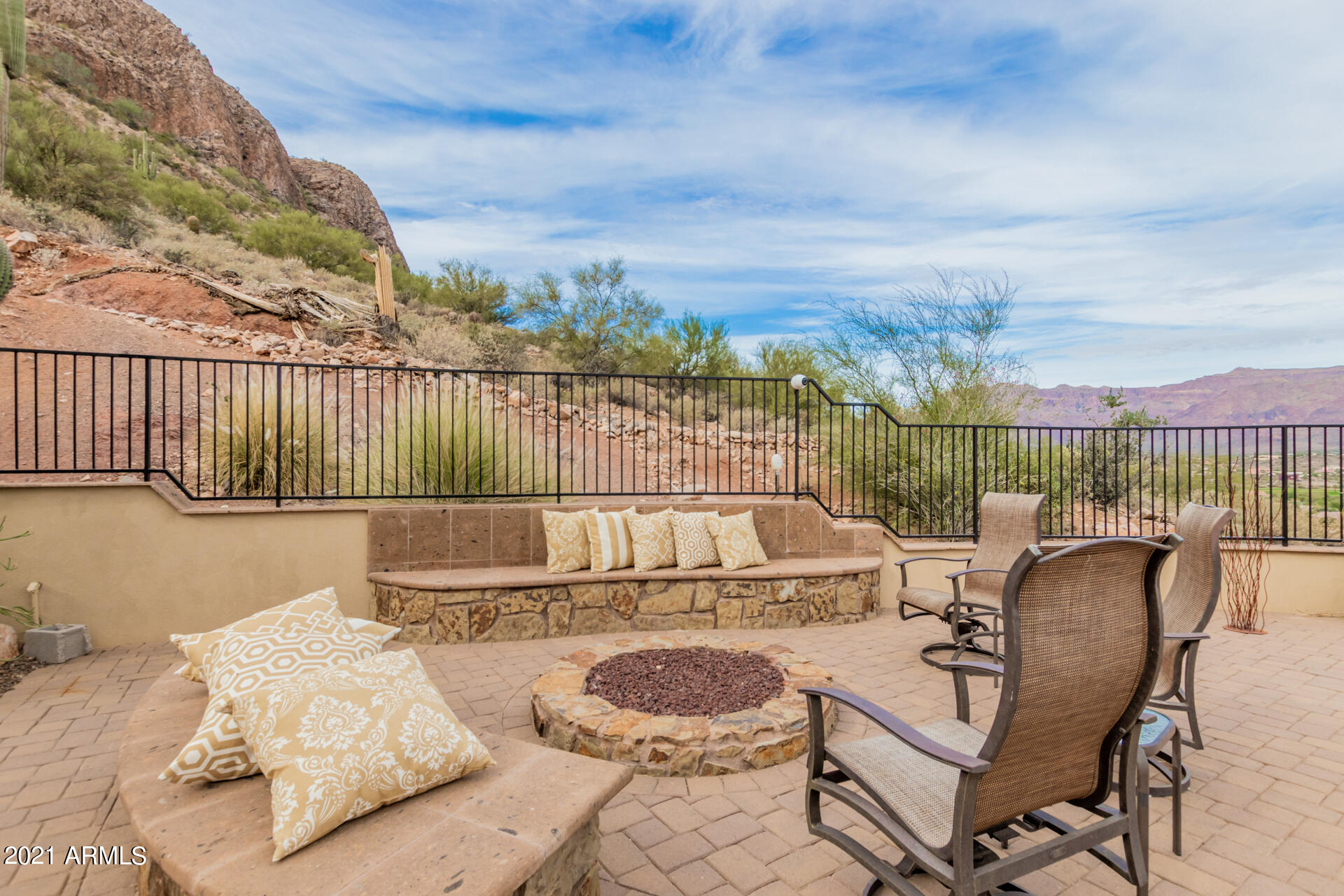 GOLD CANYON EAST - Residential