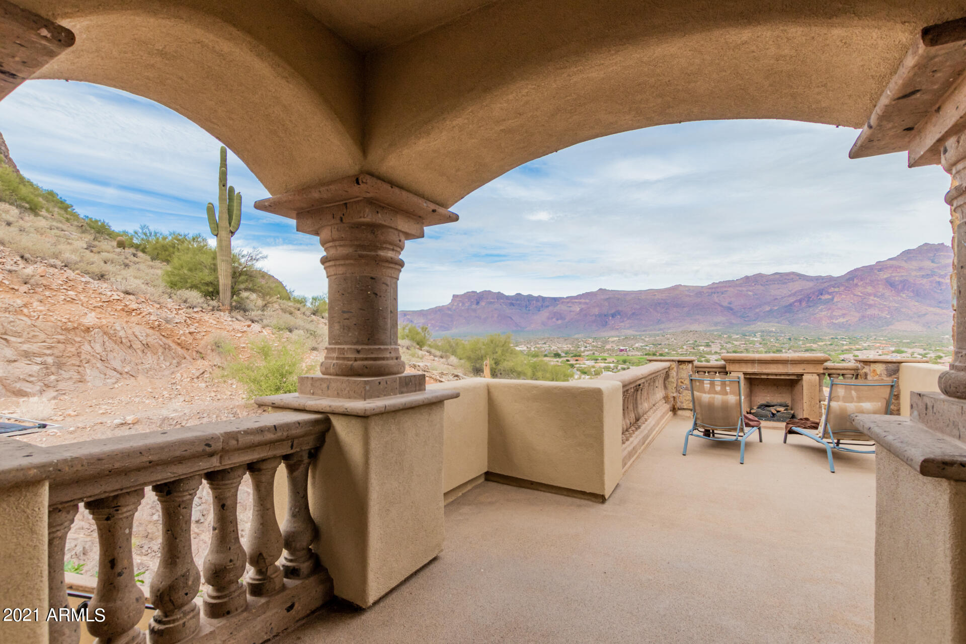 GOLD CANYON EAST - Residential