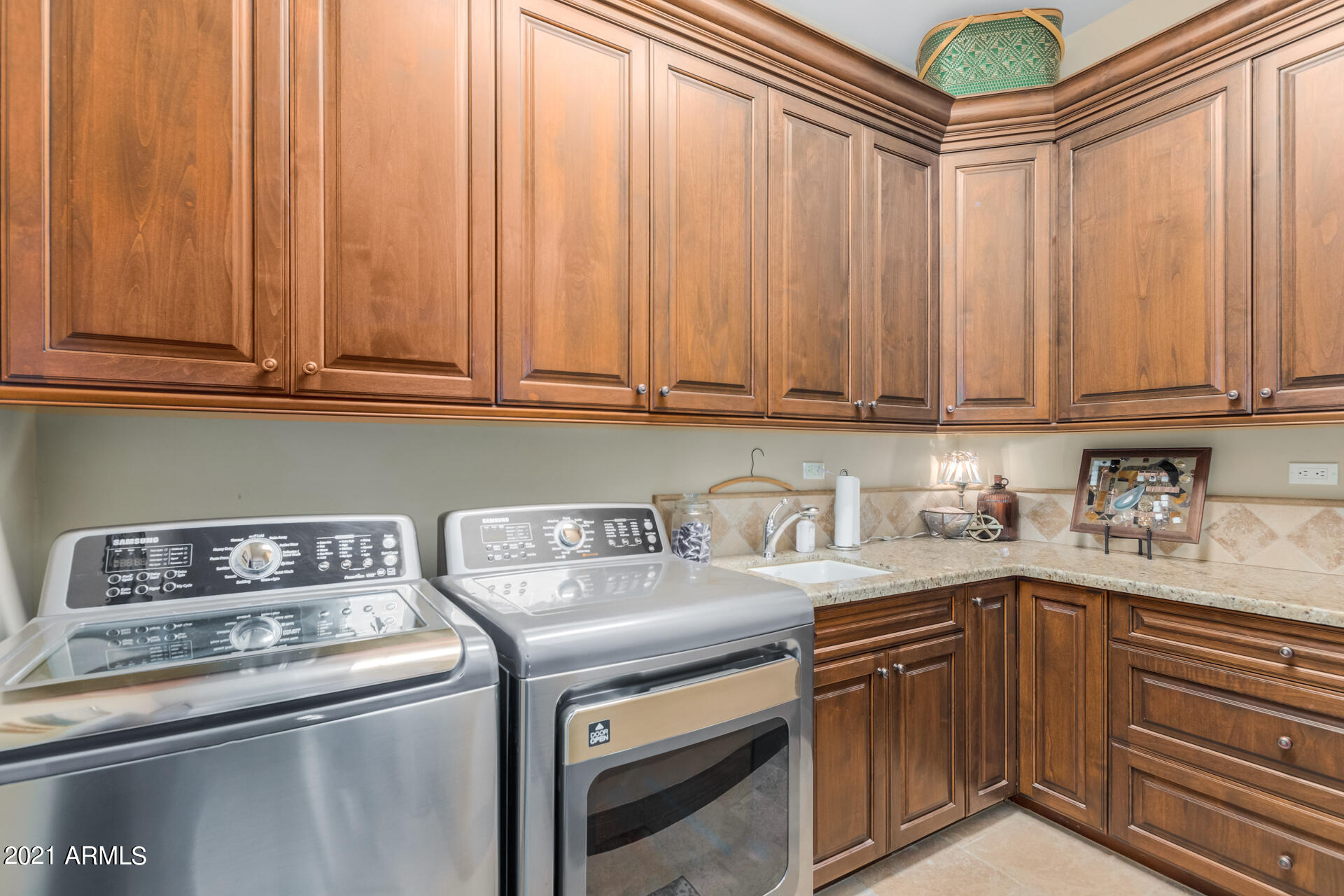 GOLD CANYON EAST - Residential