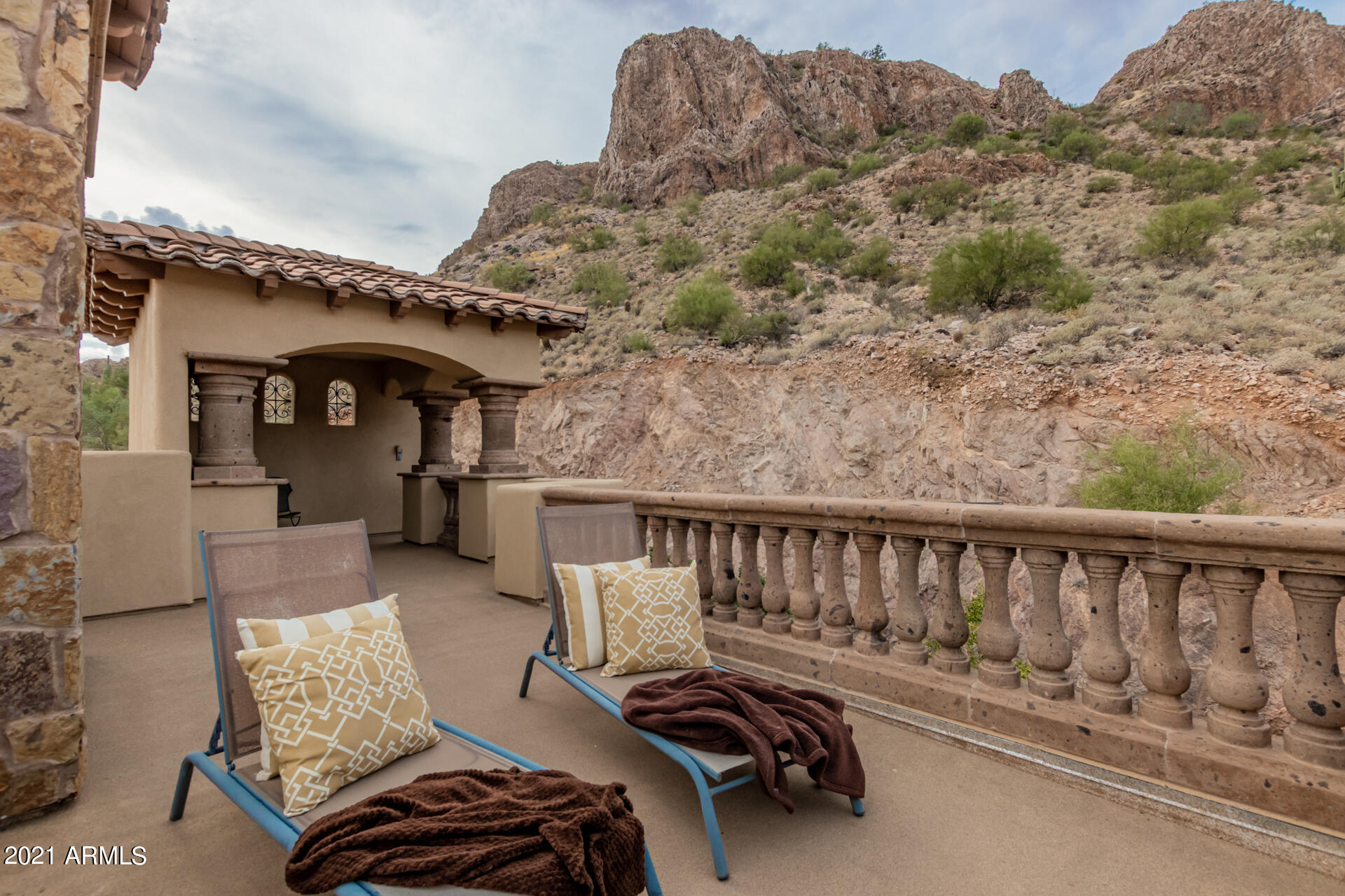 GOLD CANYON EAST - Residential