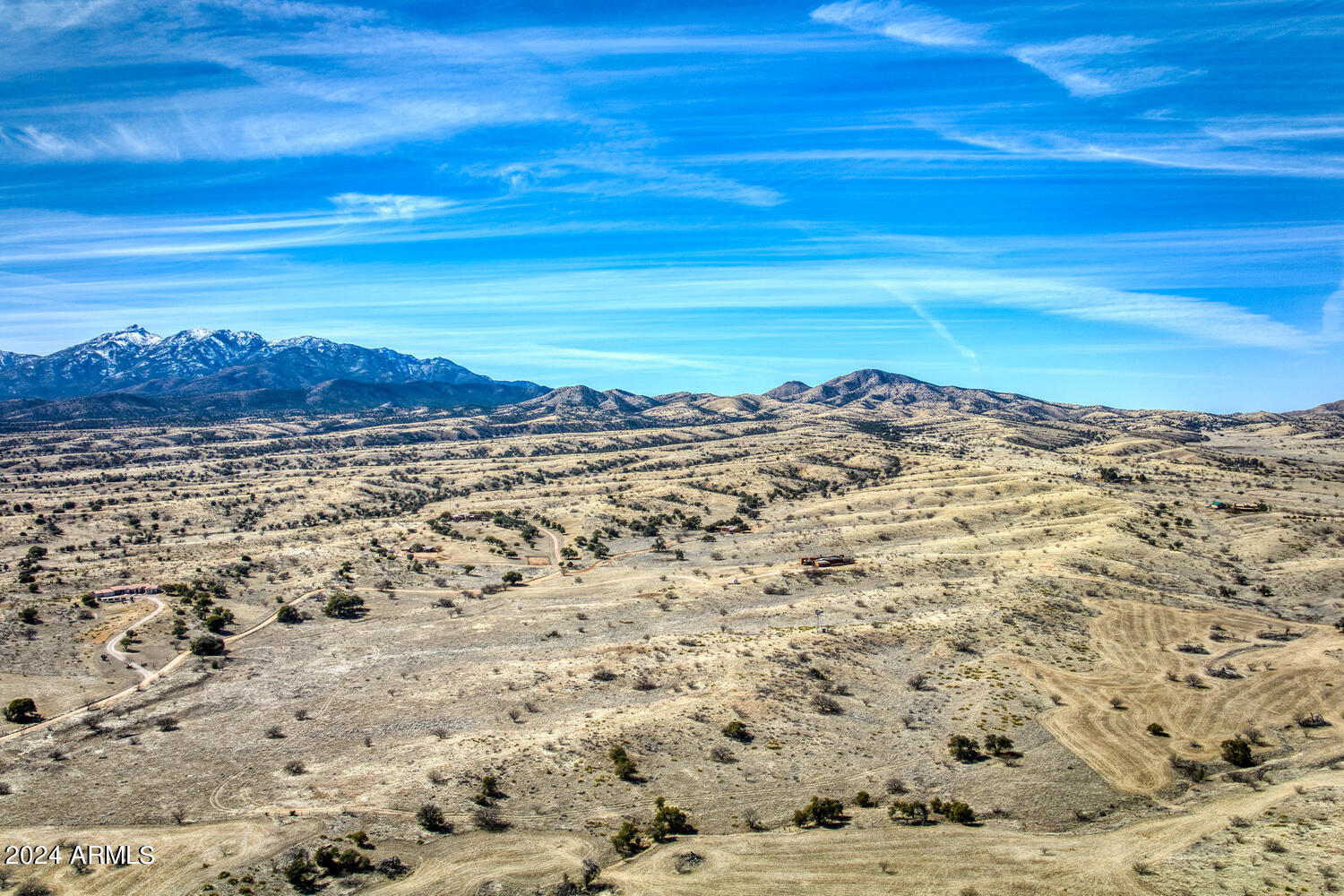 Singing Hills - Land