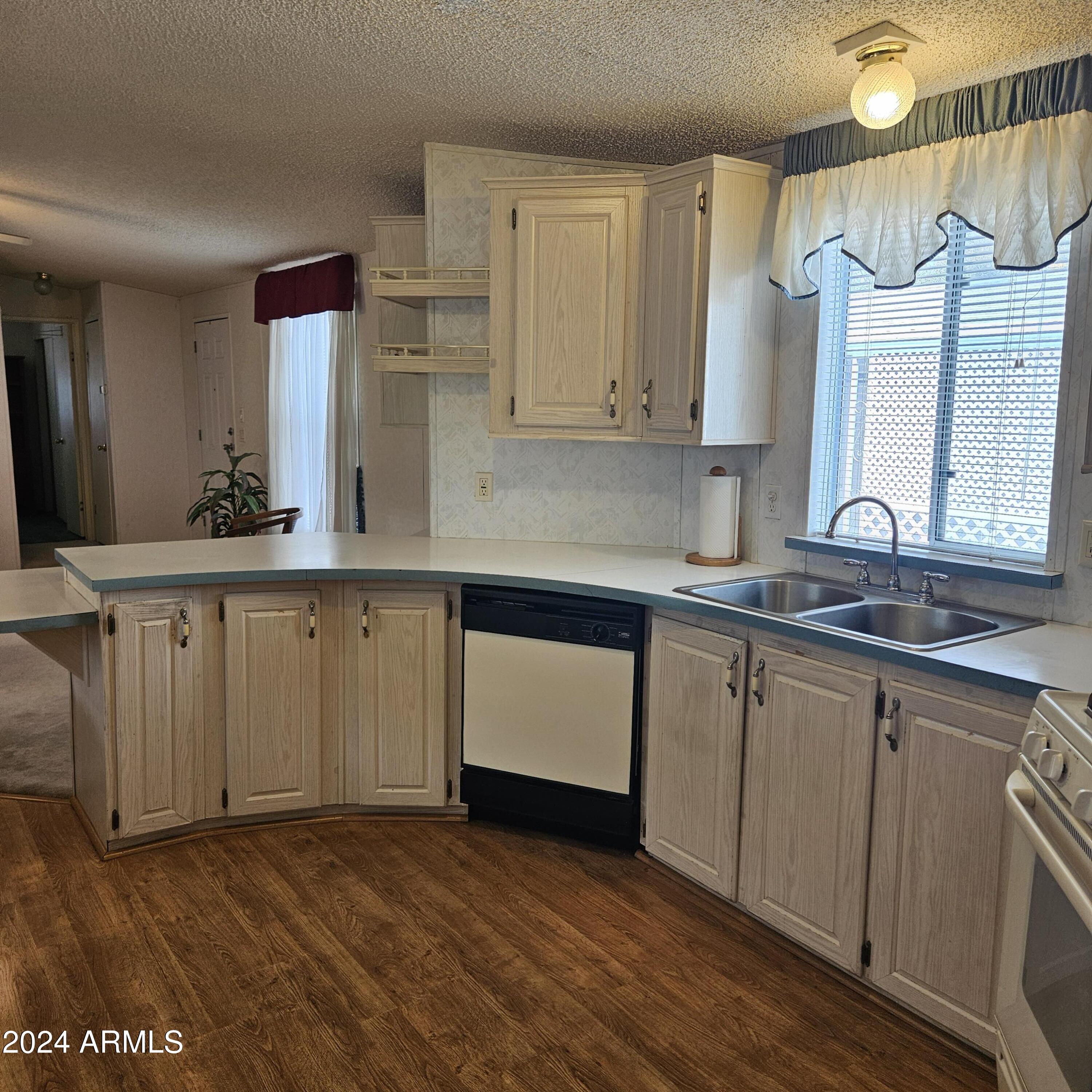 Sierra Vista Village - Residential