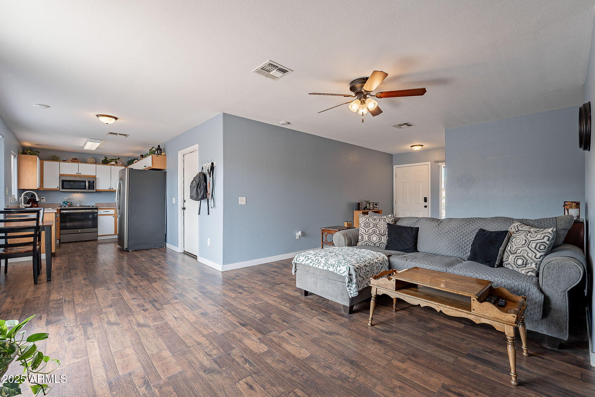 COOLIDGE COUNTRY VILLAGE ESTATES - Residential