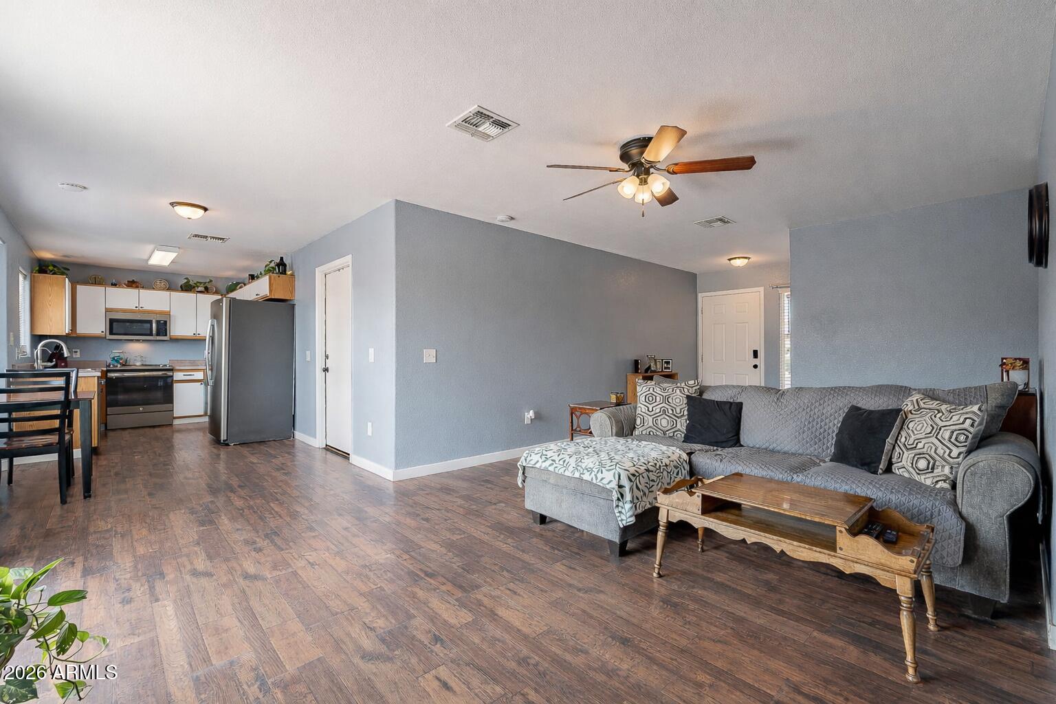 COOLIDGE COUNTRY VILLAGE ESTATES - Residential
