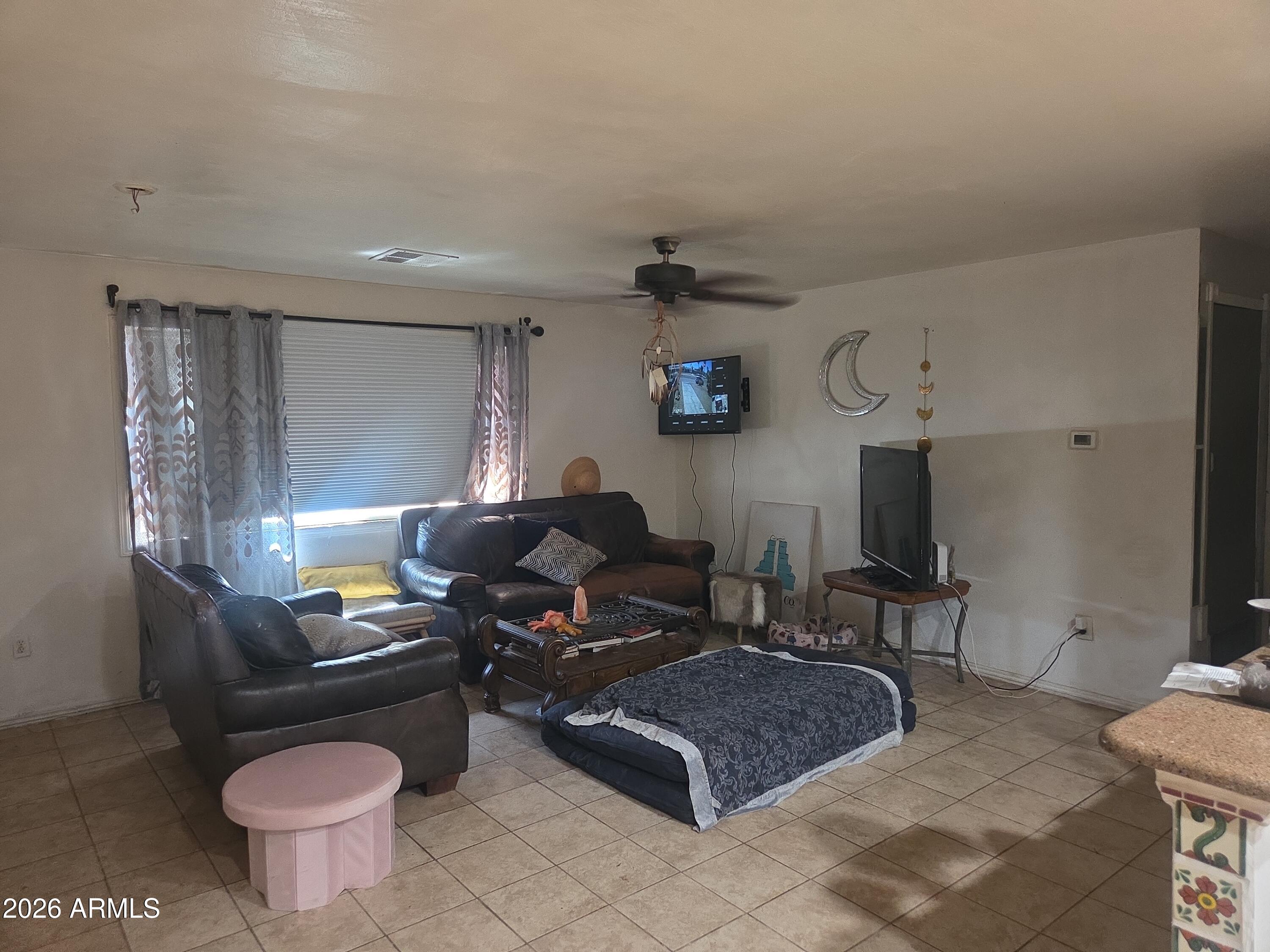 ARIZONA CITY UNIT ONE - Residential