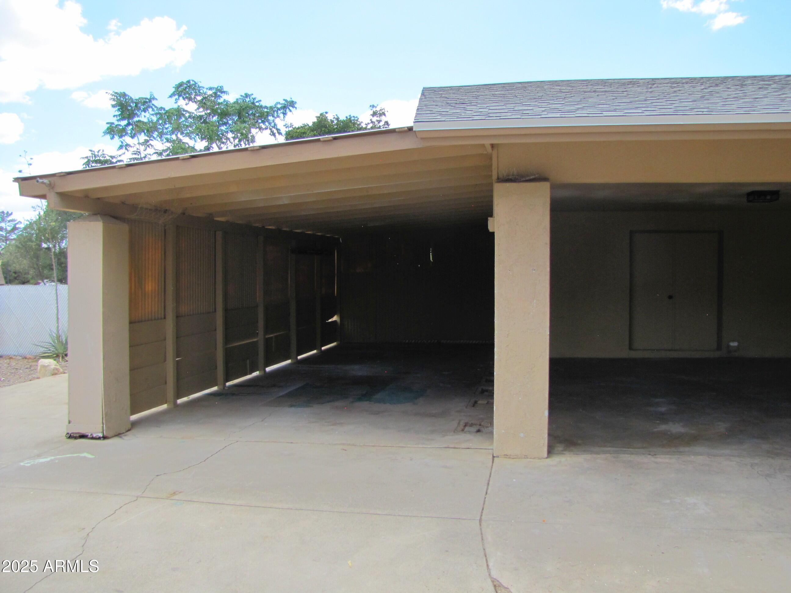 VILLAGE MEADOWS ESTATES - Residential Lease
