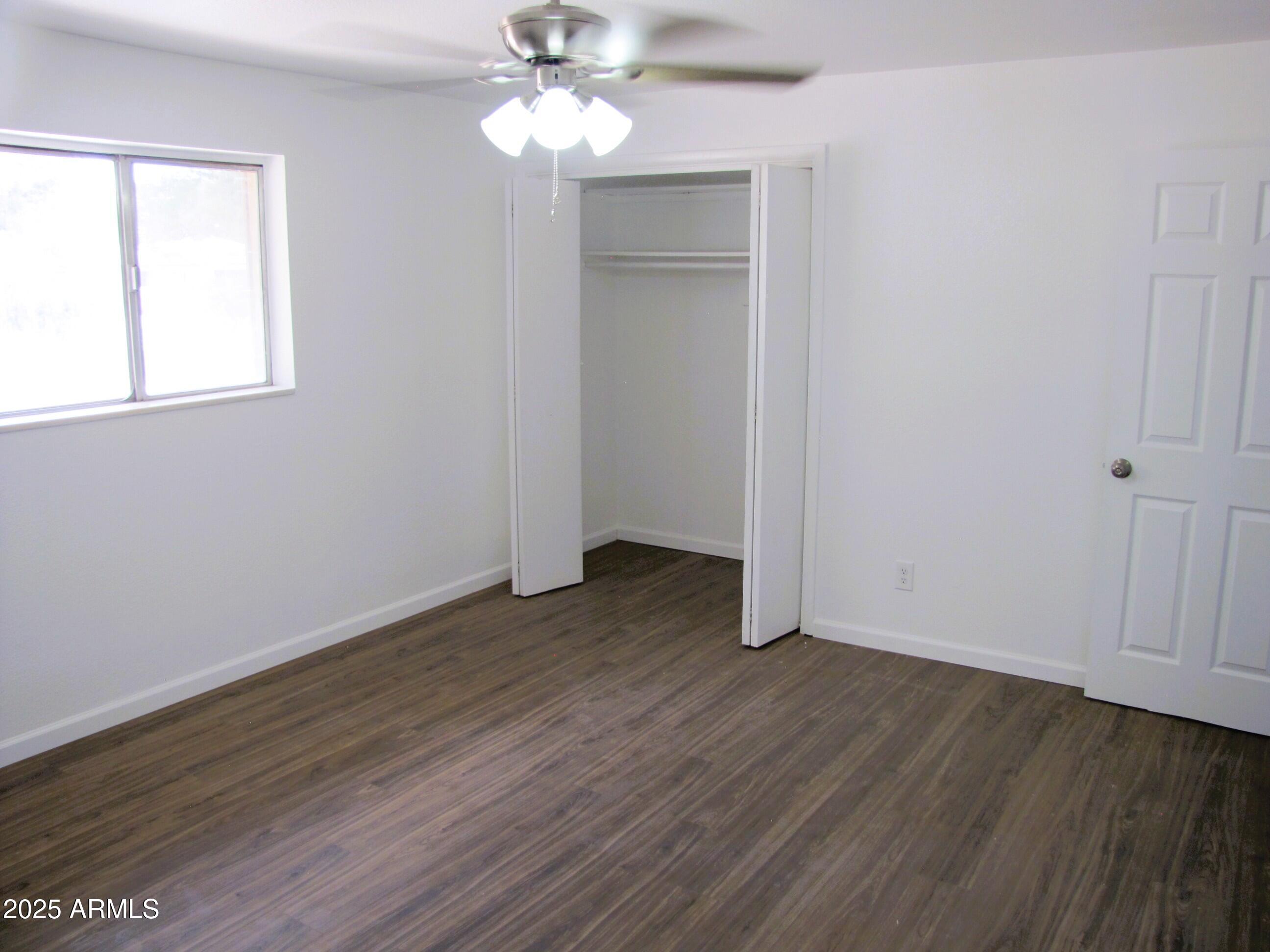 VILLAGE MEADOWS ESTATES - Residential Lease