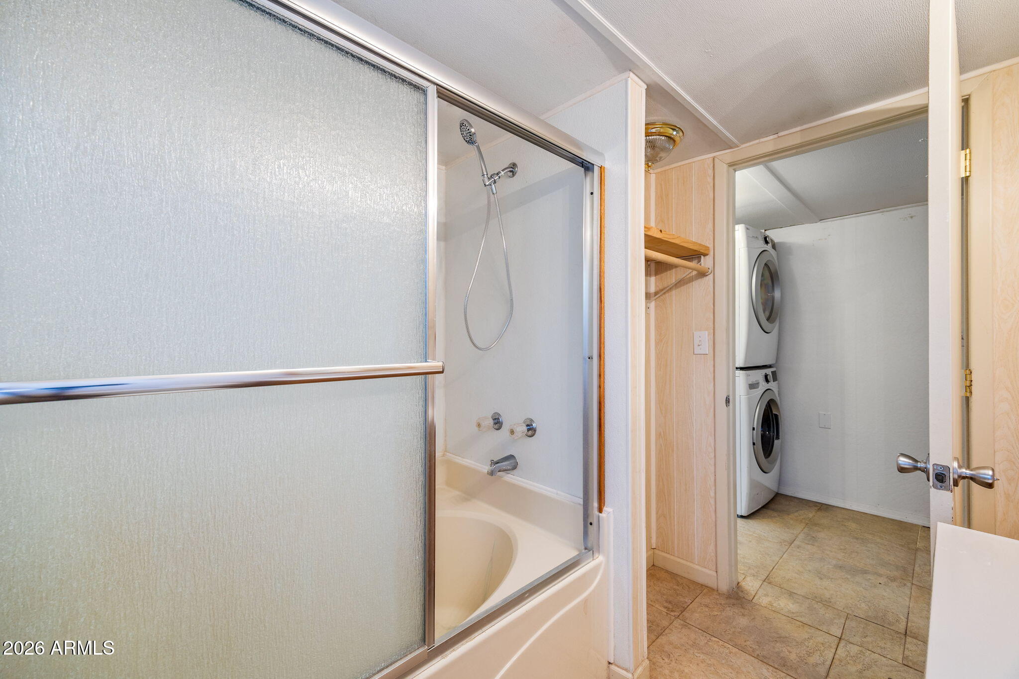 TIMBERLAKE PINES UNIT 7 - Residential