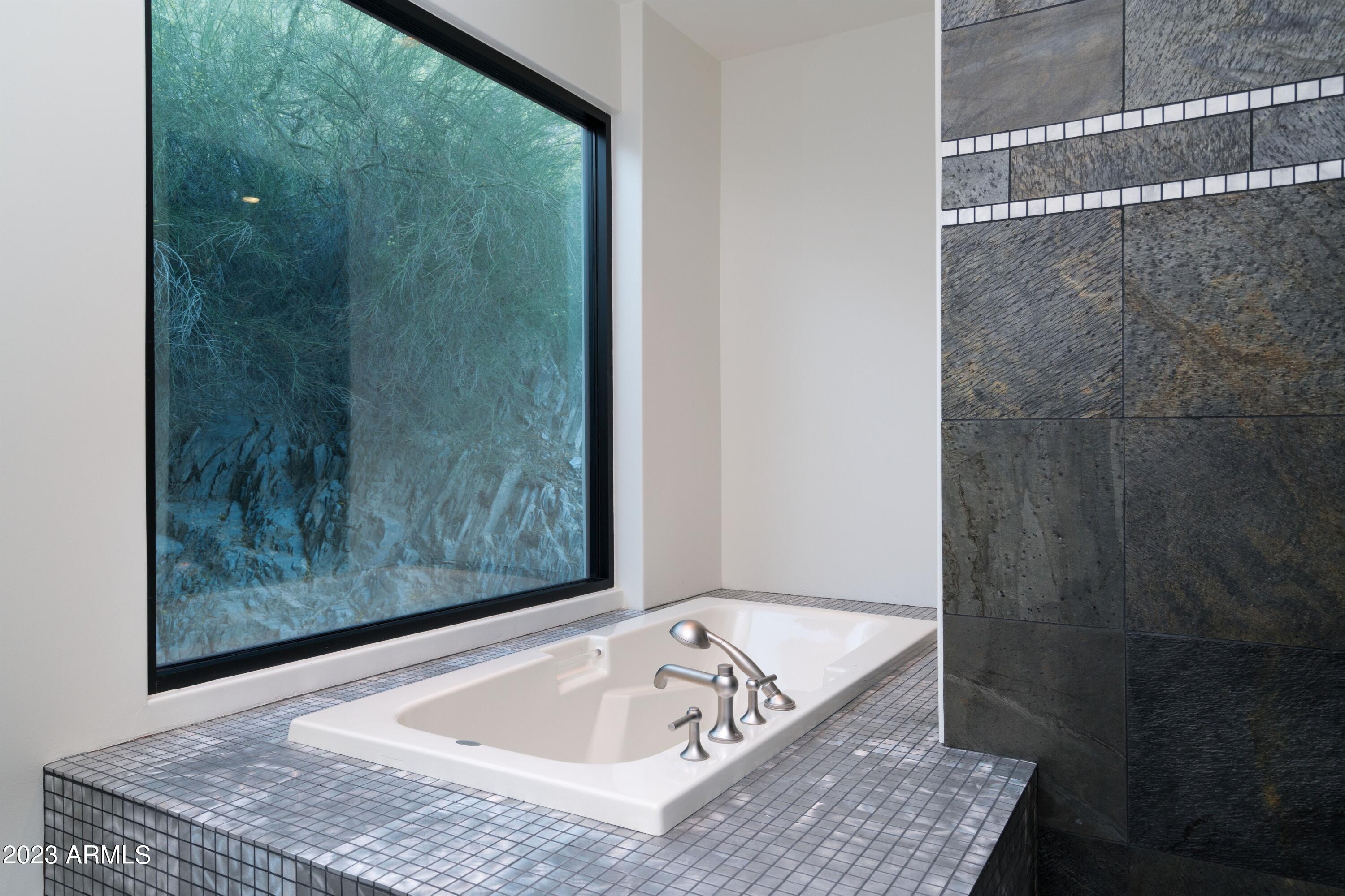 TATUM CANYON - Residential