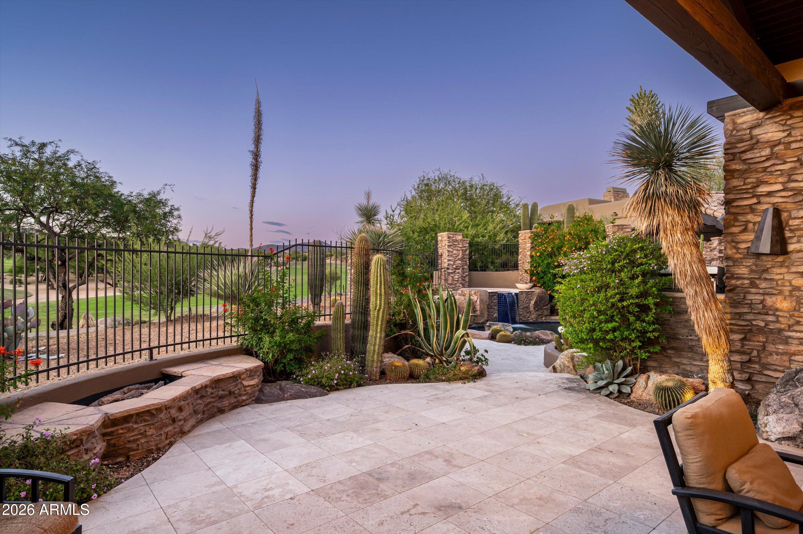 DESERT MOUNTAIN PHASE 2 UNIT 18 - Residential