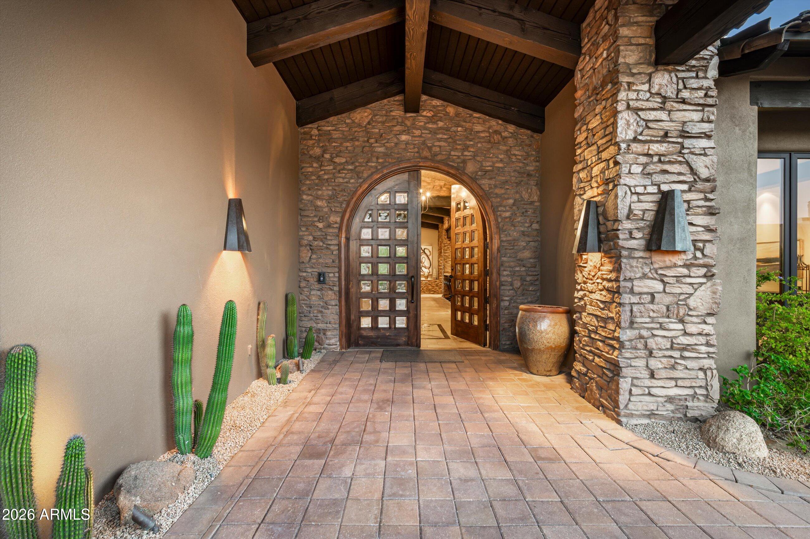 DESERT MOUNTAIN PHASE 2 UNIT 18 - Residential