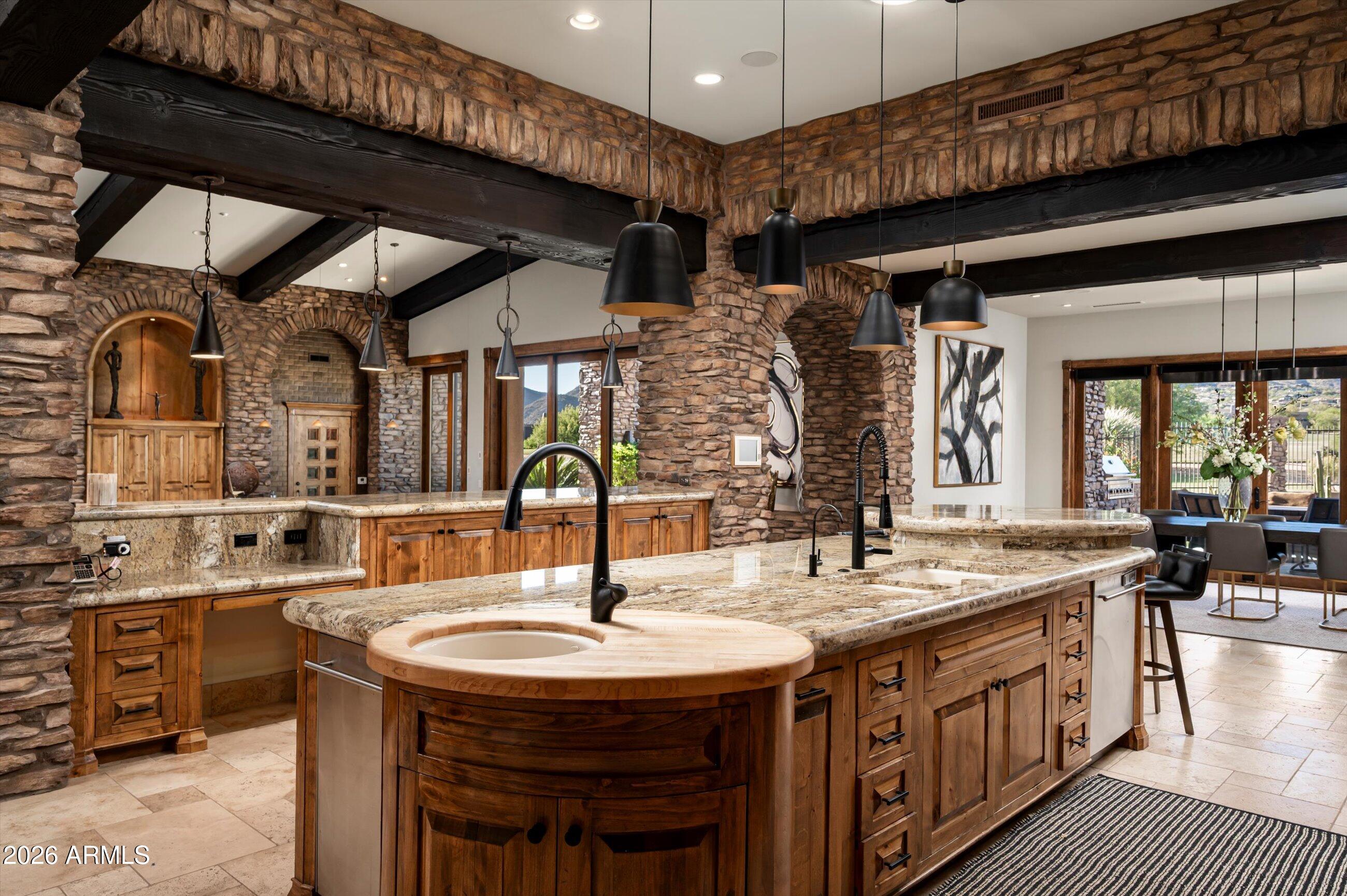 DESERT MOUNTAIN PHASE 2 UNIT 18 - Residential