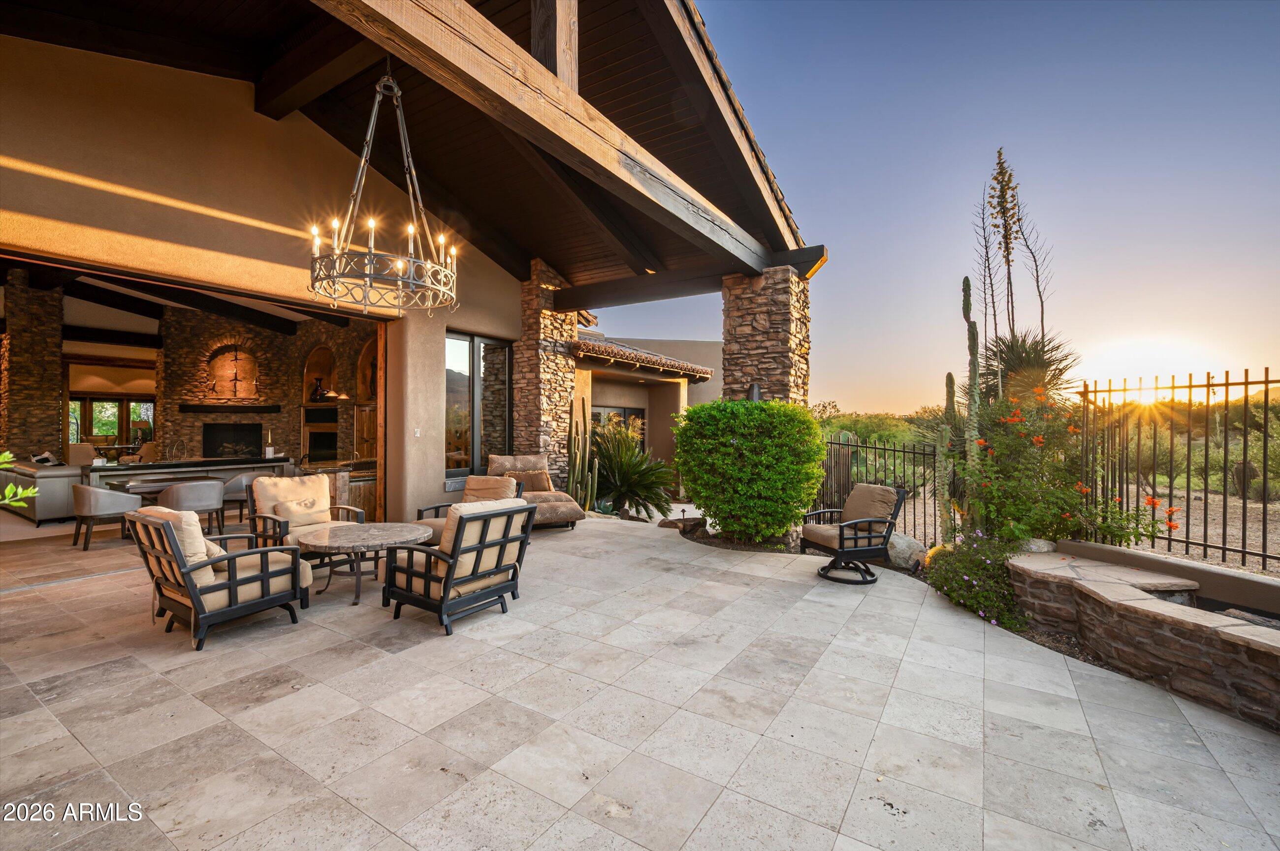 DESERT MOUNTAIN PHASE 2 UNIT 18 - Residential
