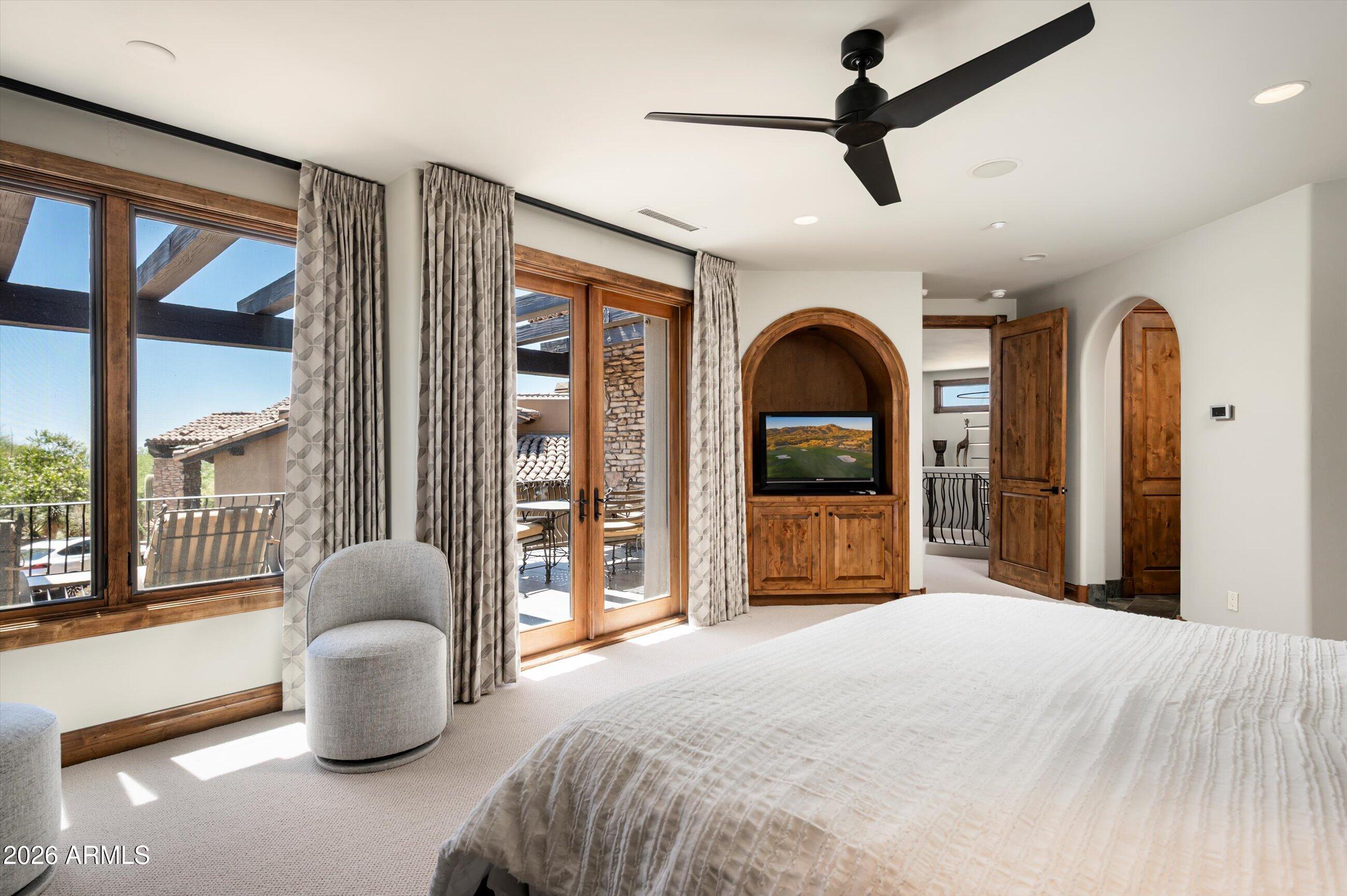DESERT MOUNTAIN PHASE 2 UNIT 18 - Residential