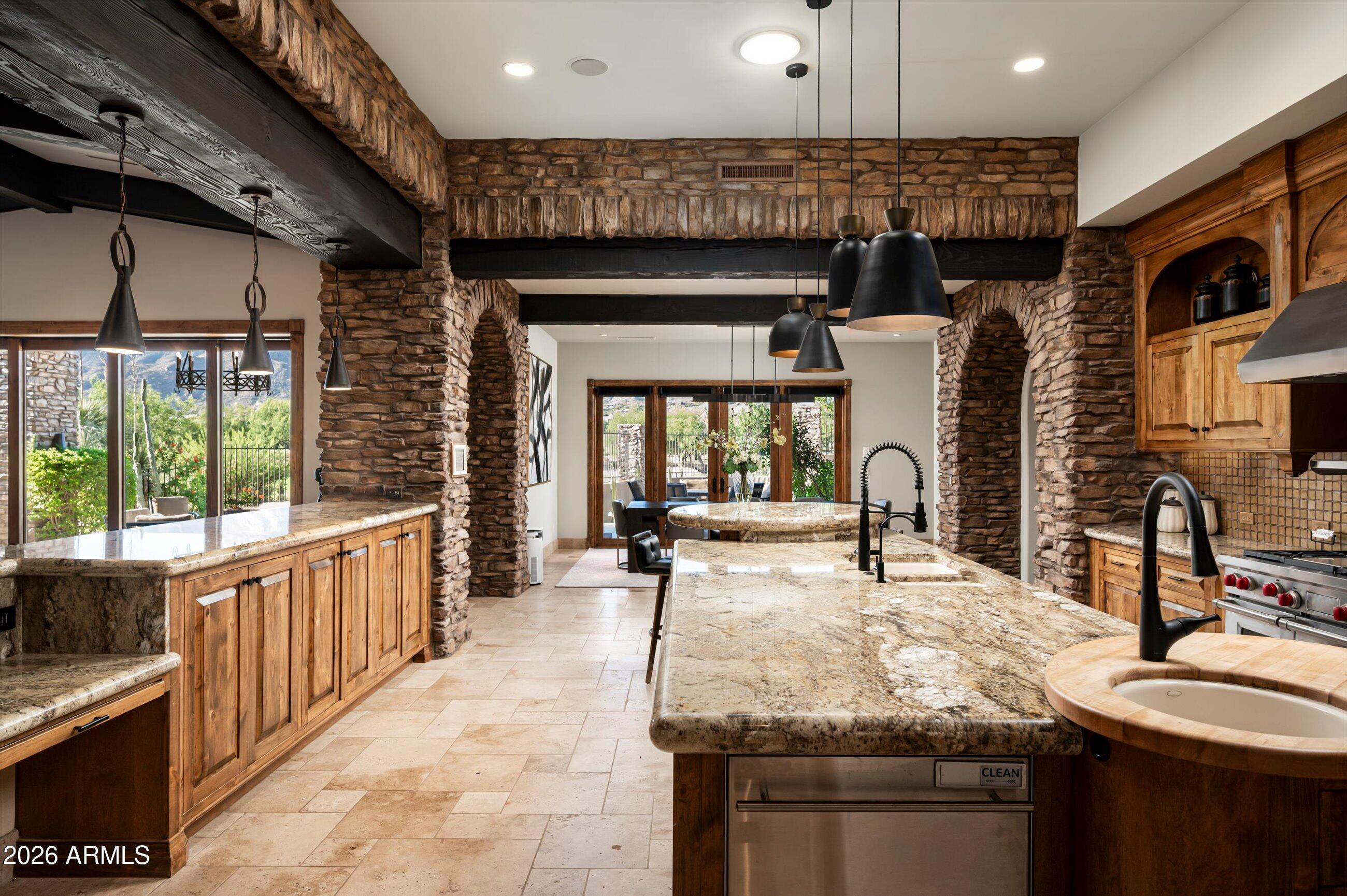 DESERT MOUNTAIN PHASE 2 UNIT 18 - Residential