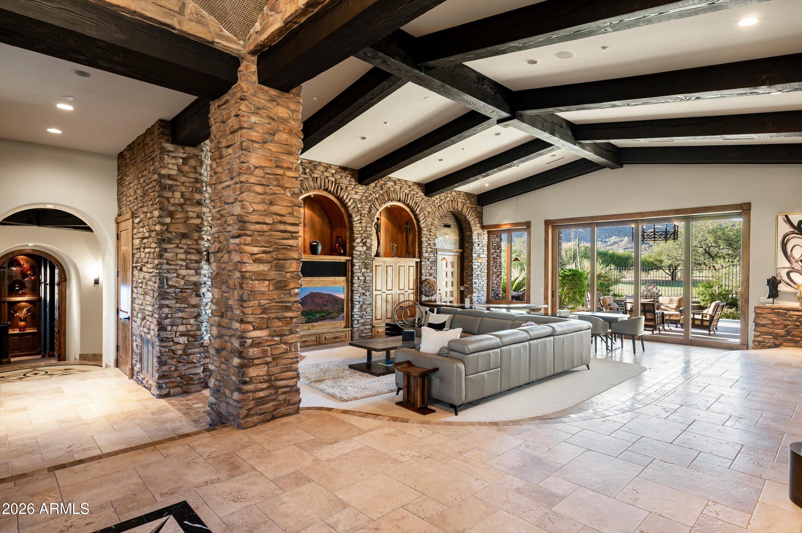 DESERT MOUNTAIN PHASE 2 UNIT 18 - Residential