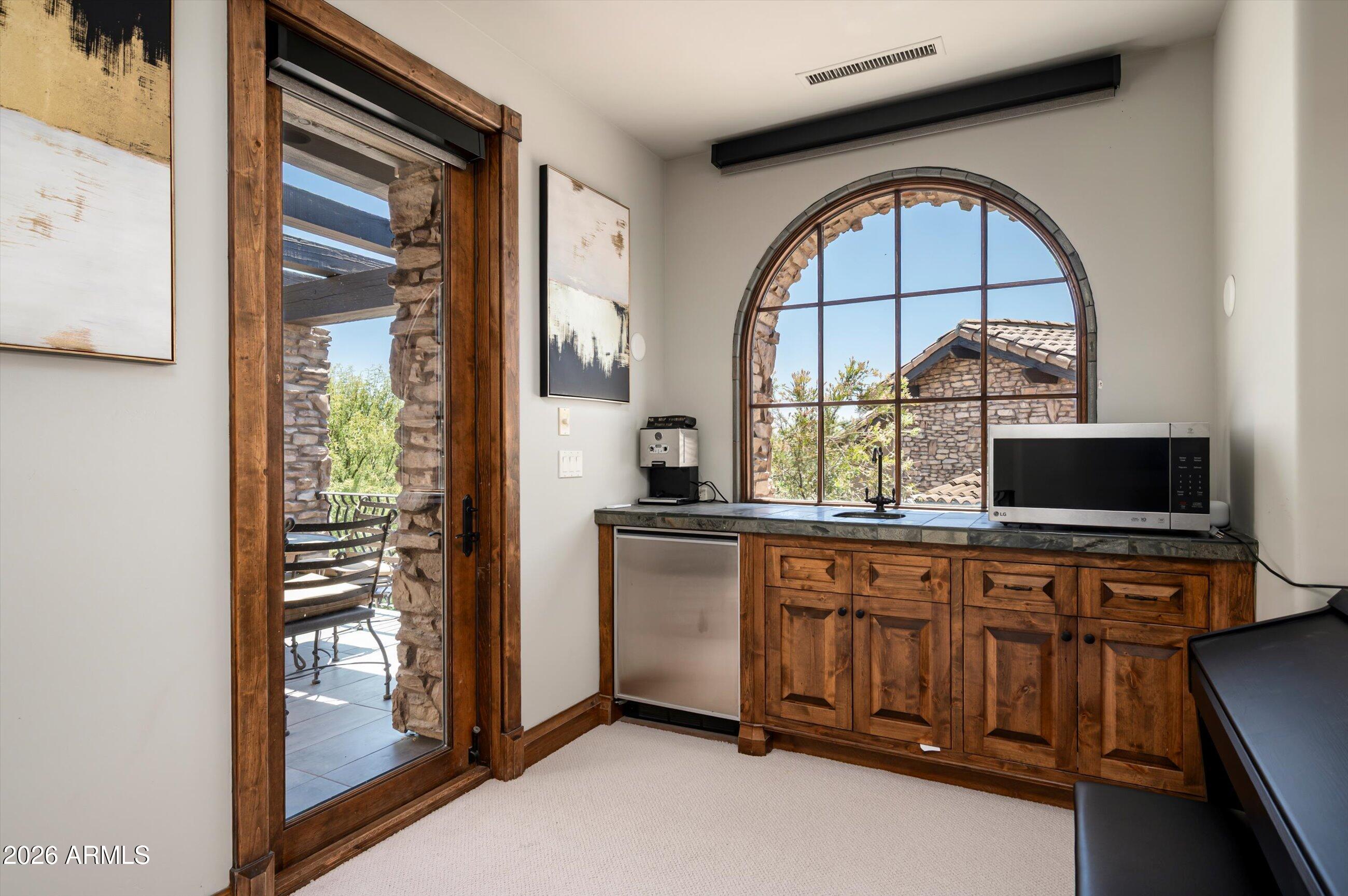 DESERT MOUNTAIN PHASE 2 UNIT 18 - Residential
