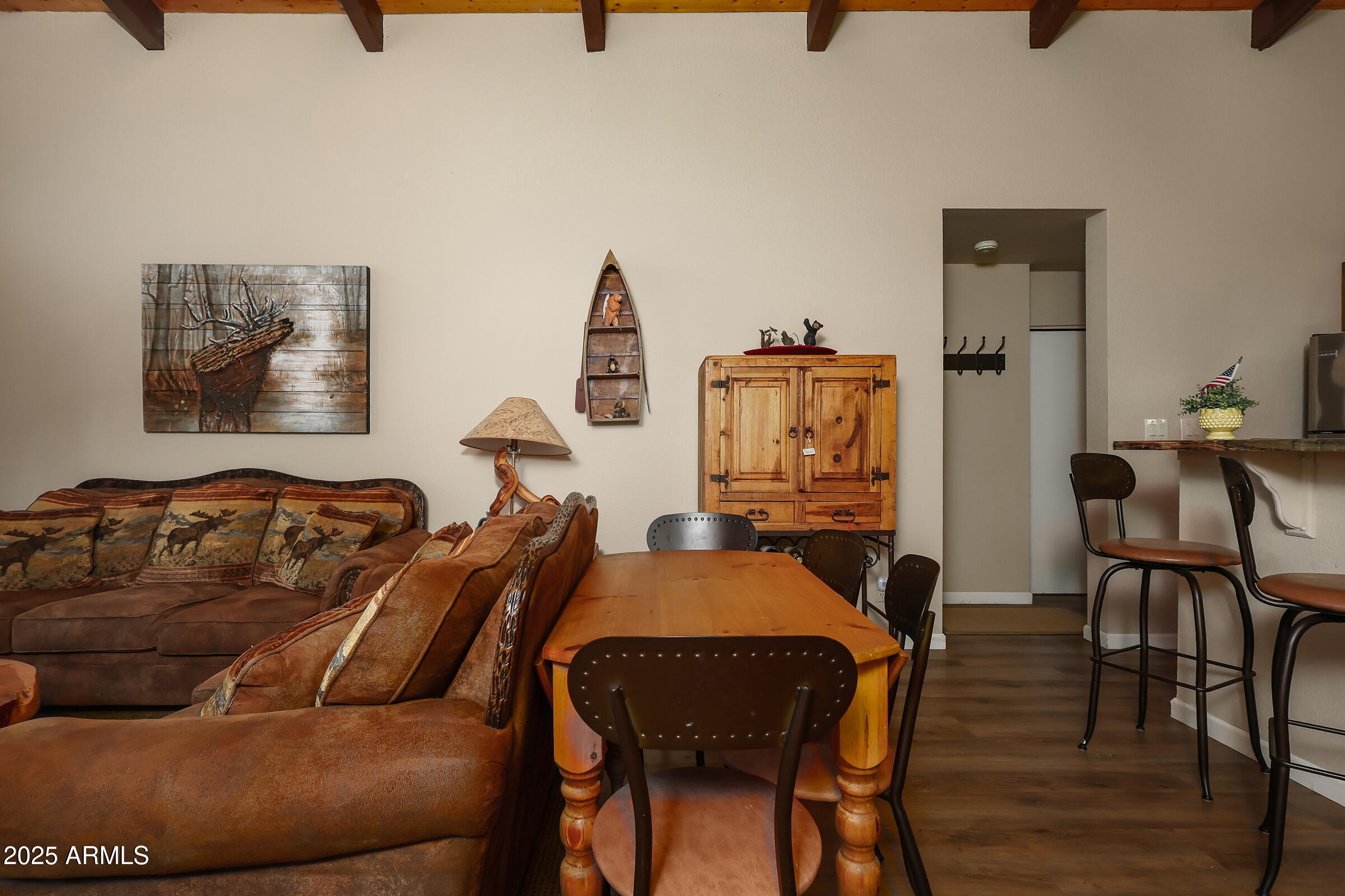 PINEWOOD 14 - Residential