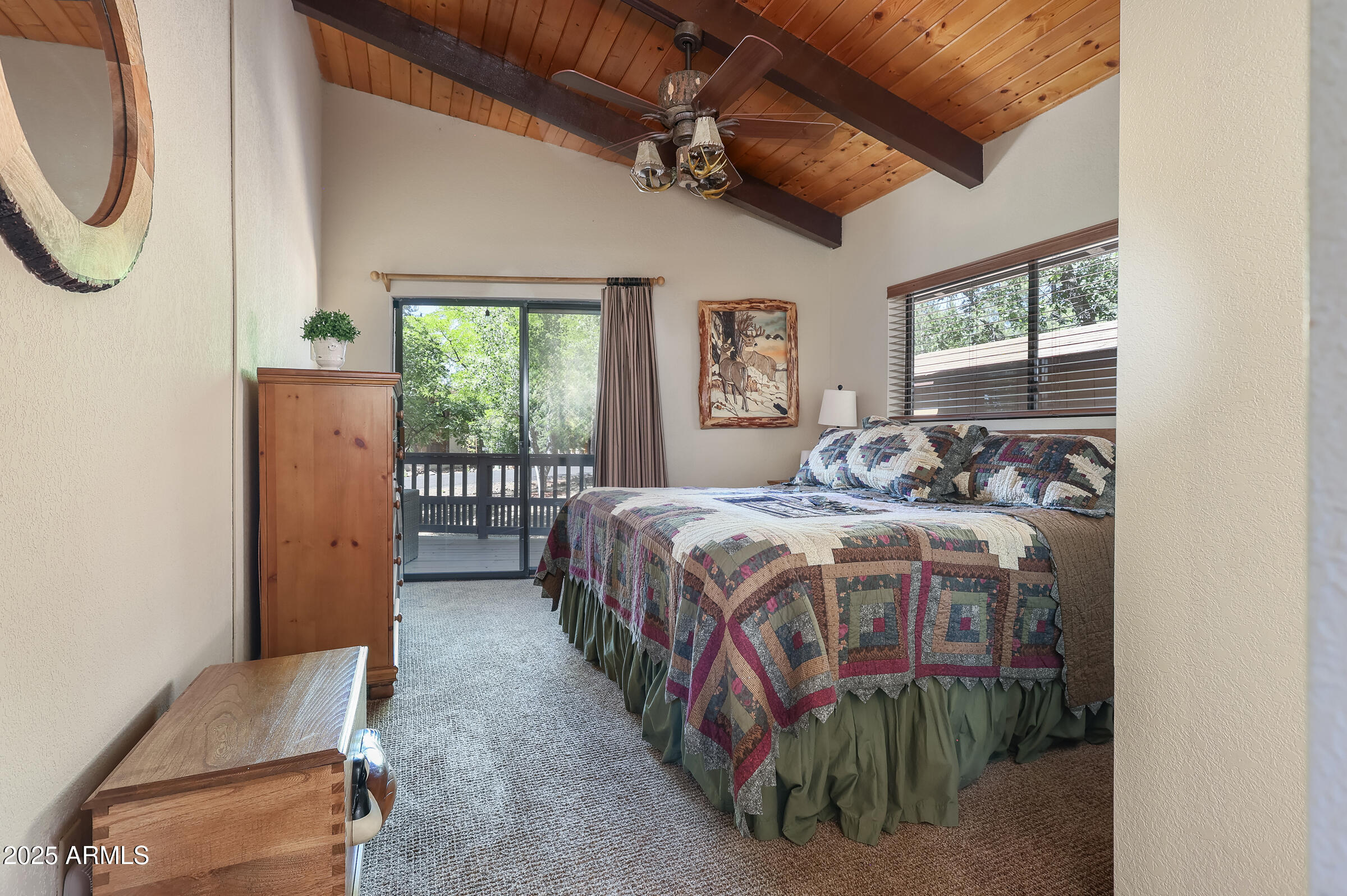 PINEWOOD 14 - Residential