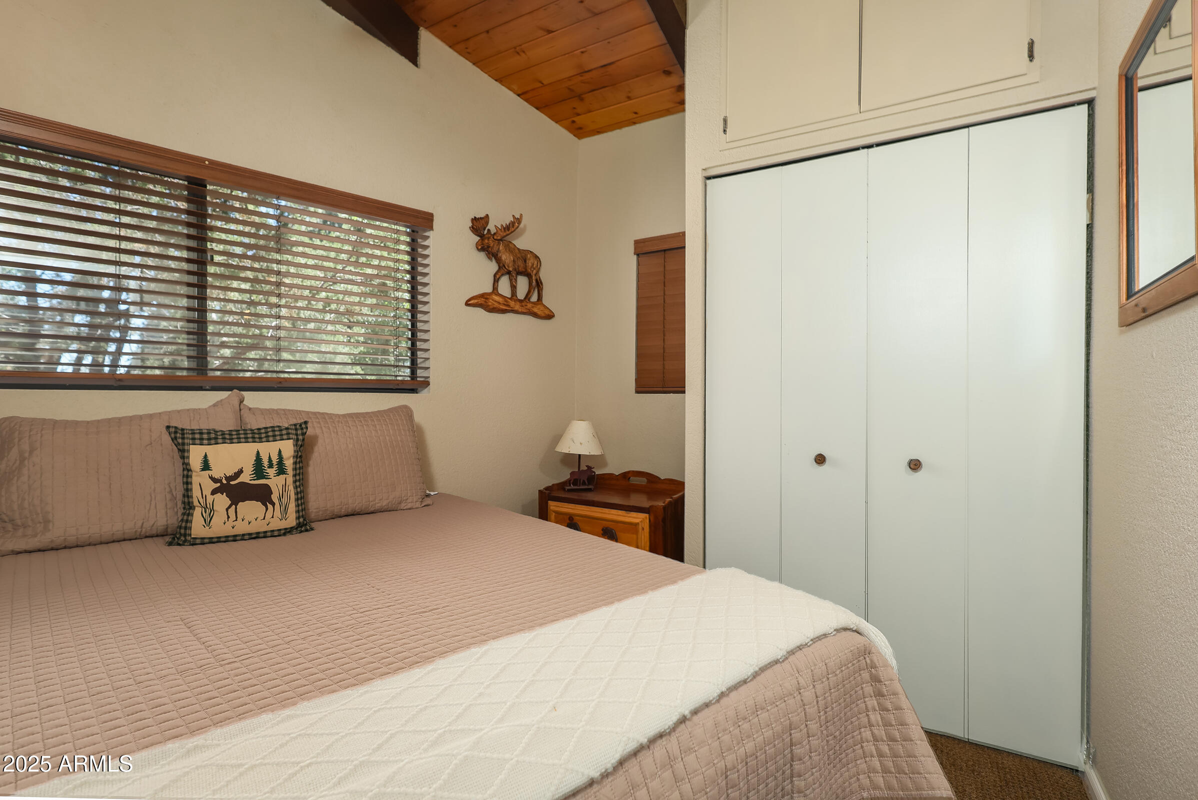 PINEWOOD 14 - Residential