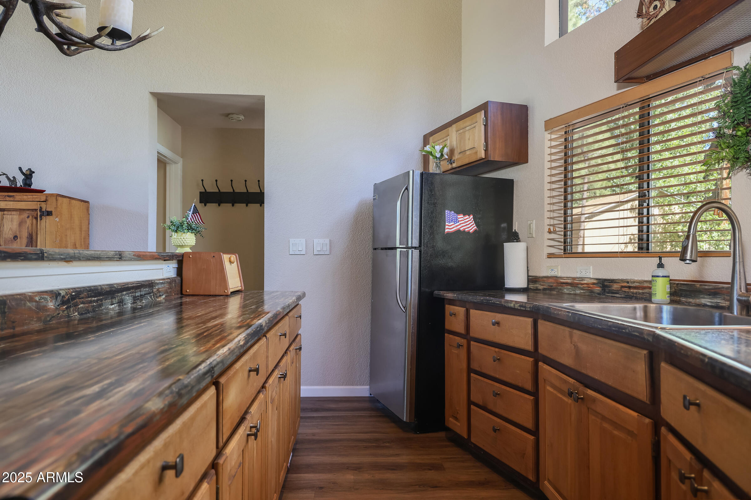 PINEWOOD 14 - Residential
