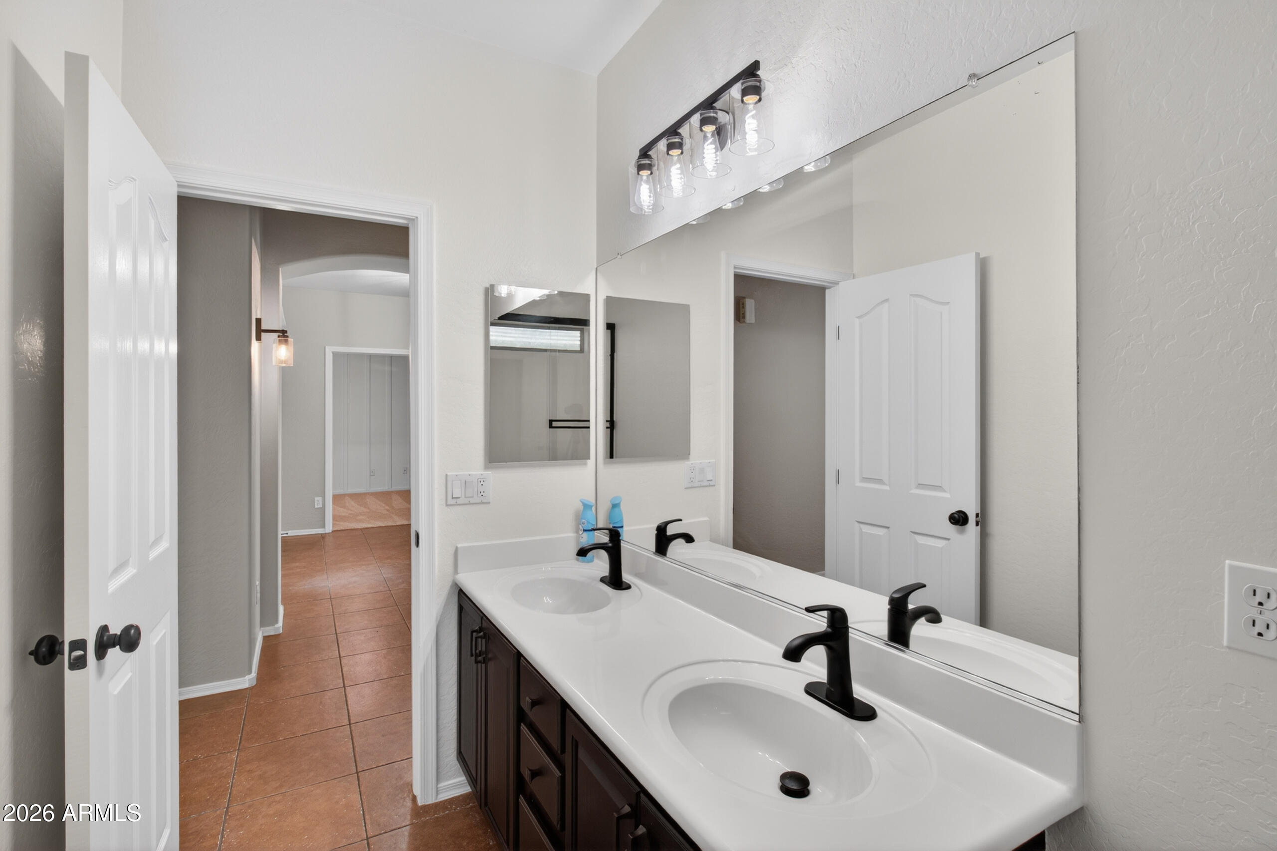 SUN GROVES PARCEL 13 THRU 16 - Residential