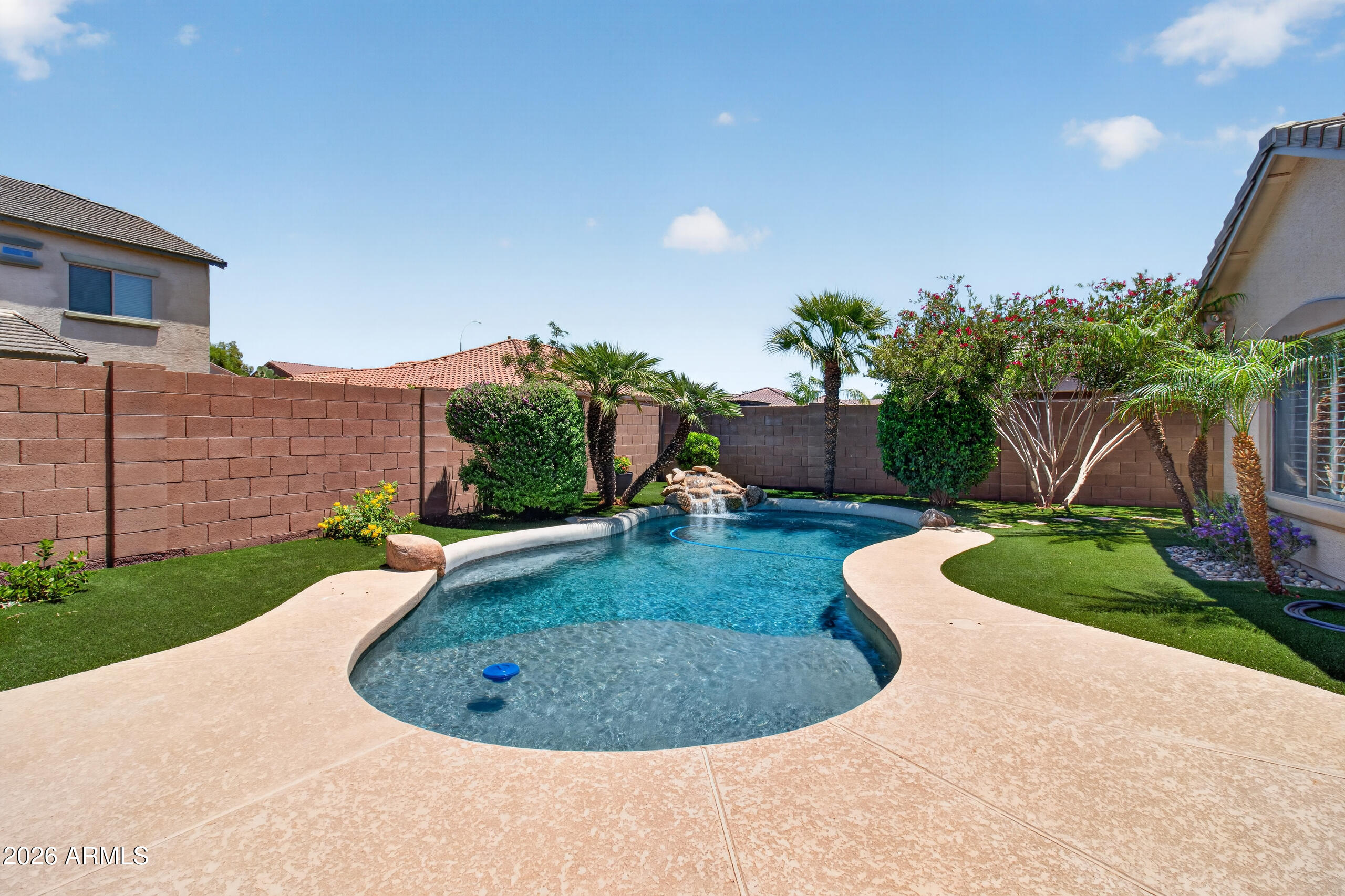 SUN GROVES PARCEL 13 THRU 16 - Residential