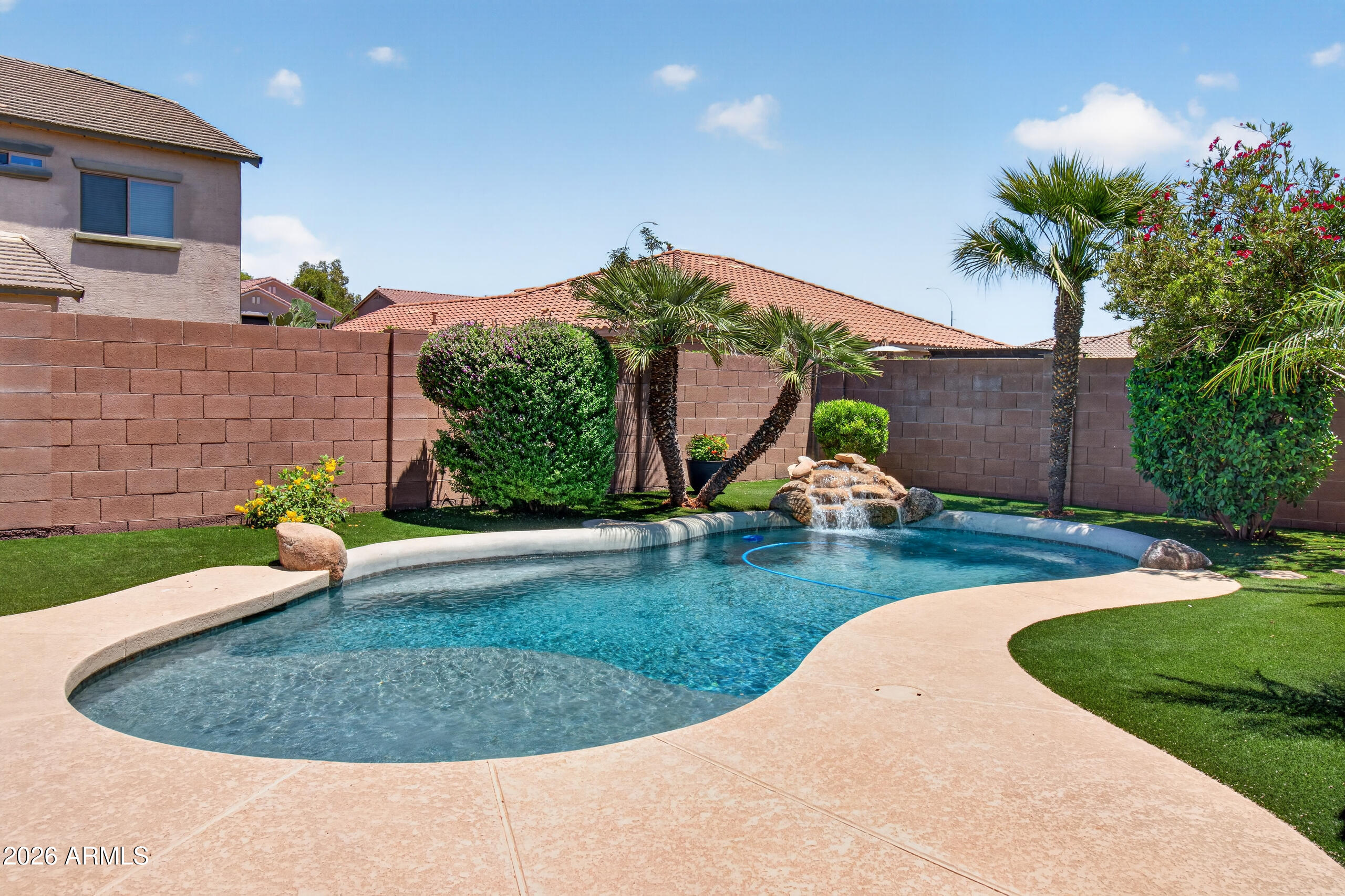 SUN GROVES PARCEL 13 THRU 16 - Residential