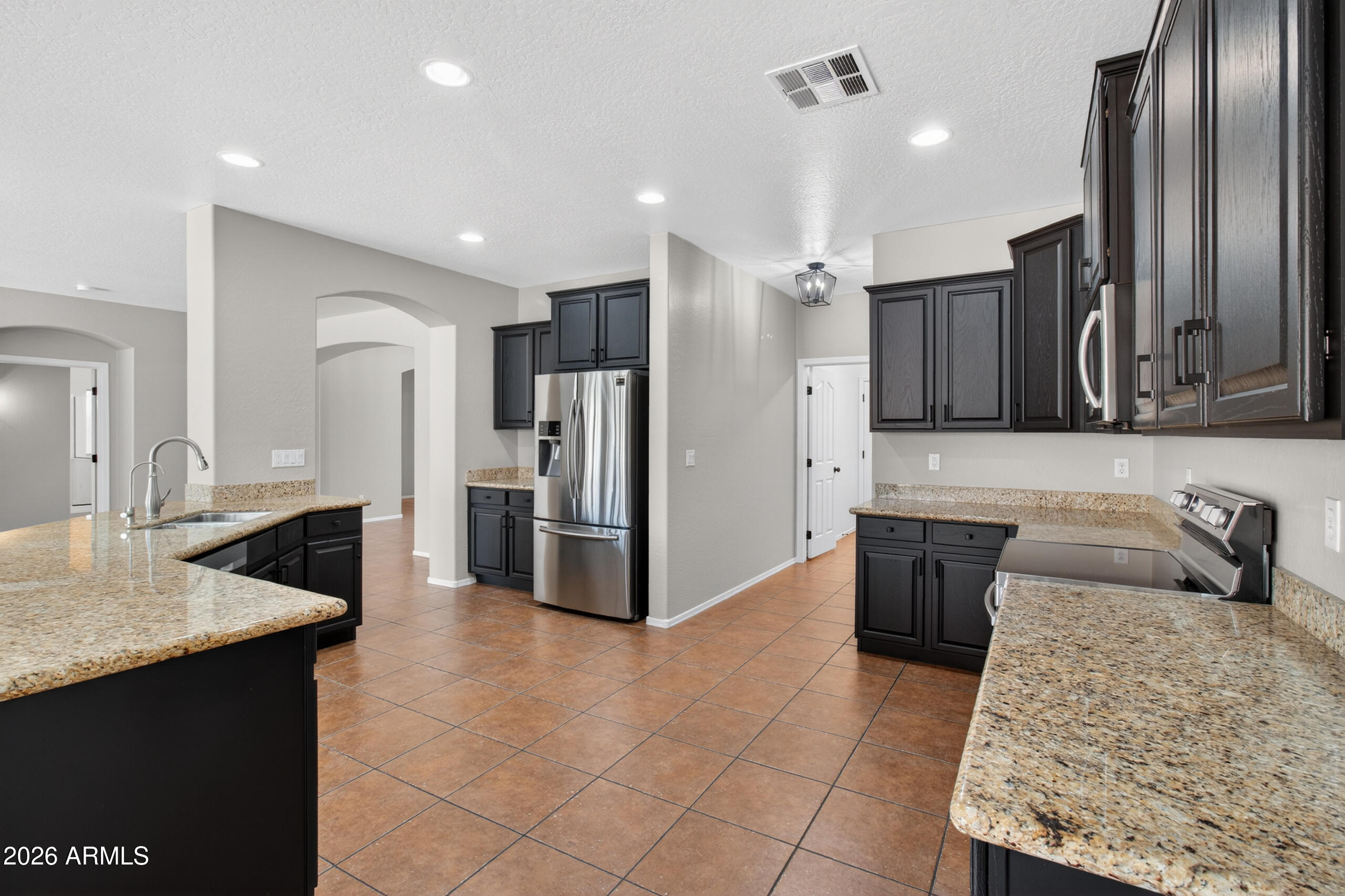 SUN GROVES PARCEL 13 THRU 16 - Residential