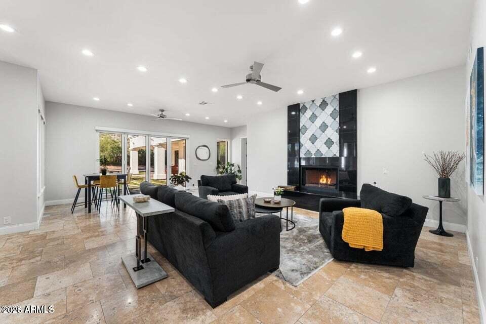 FOOTHILLS ESTATES UNIT 2 - Residential