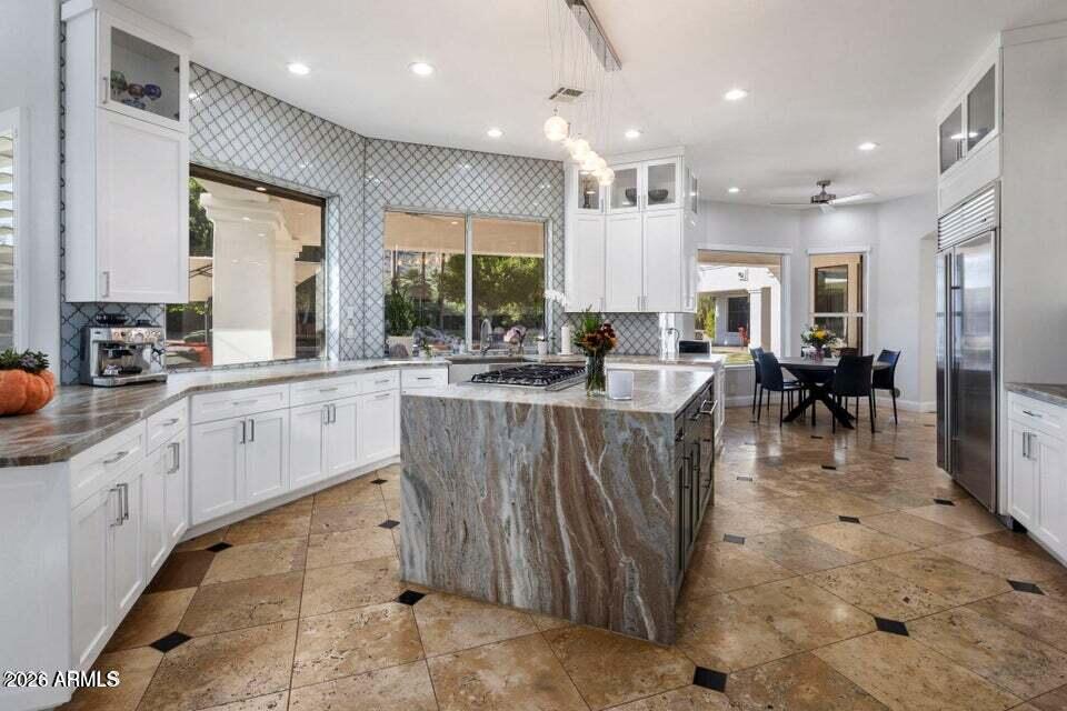 FOOTHILLS ESTATES UNIT 2 - Residential