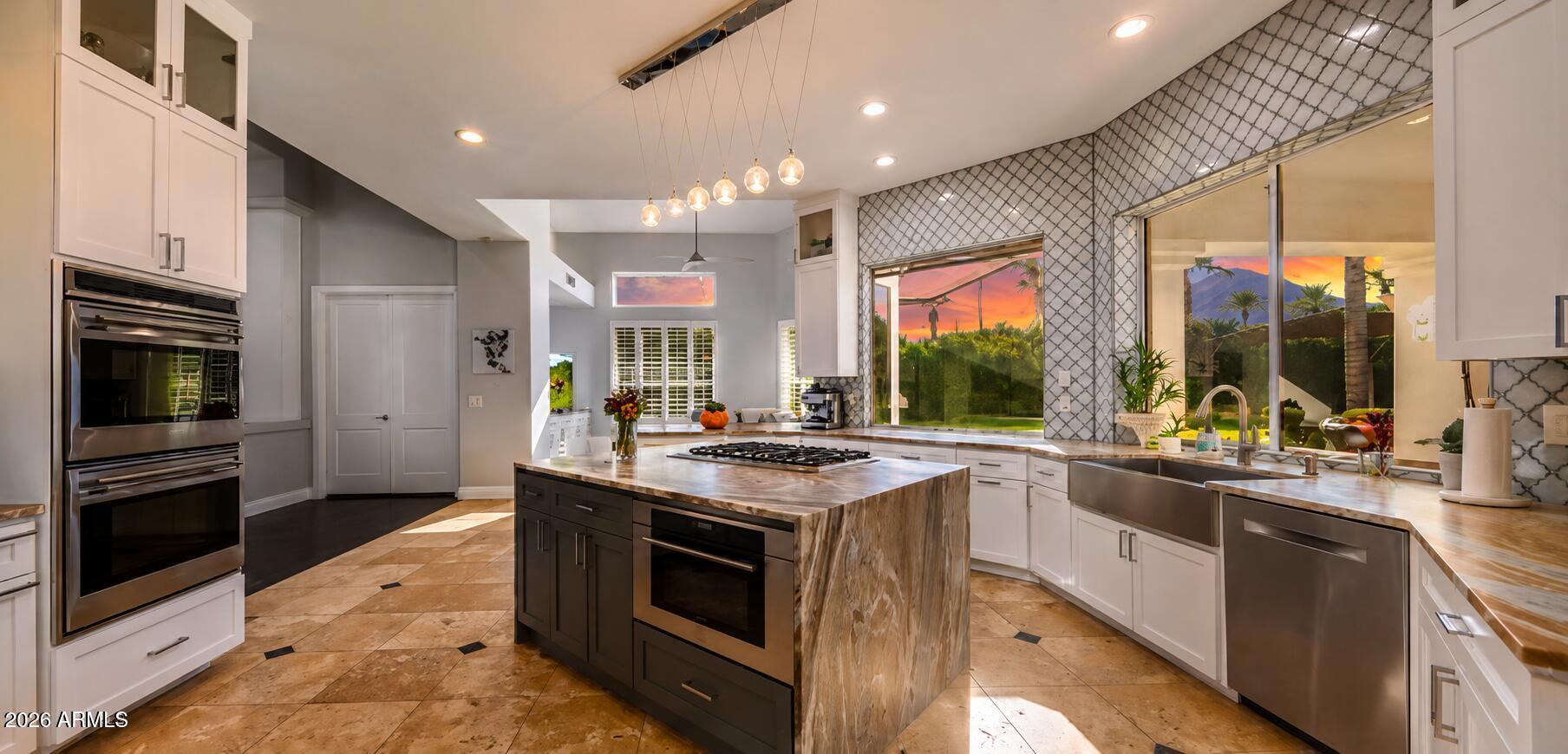 FOOTHILLS ESTATES UNIT 2 - Residential