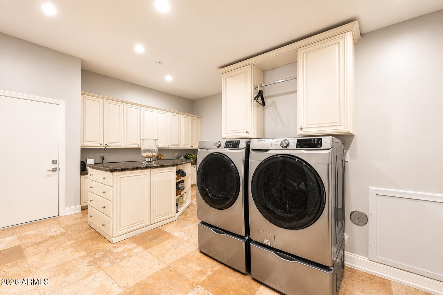 FOOTHILLS ESTATES UNIT 2 - Residential