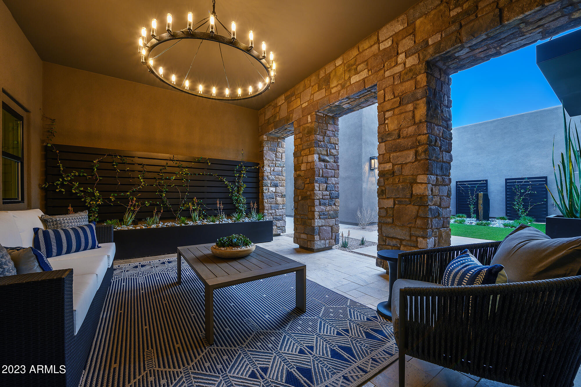 STORYROCK LOT 2B - Residential