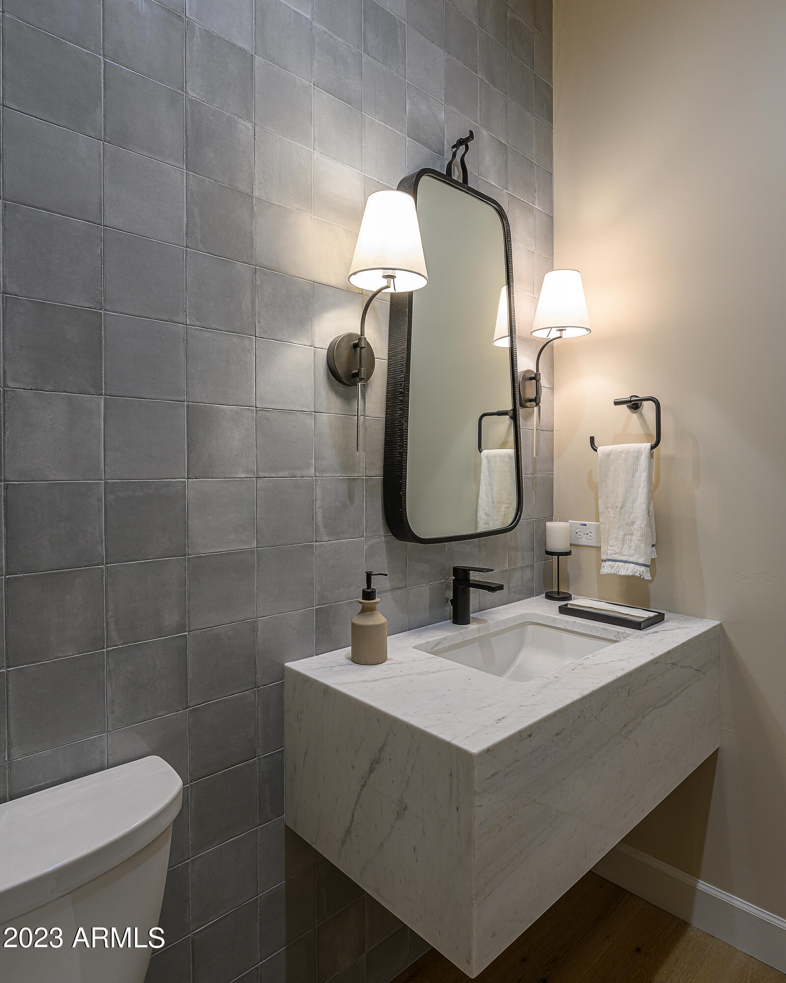 STORYROCK LOT 2B - Residential