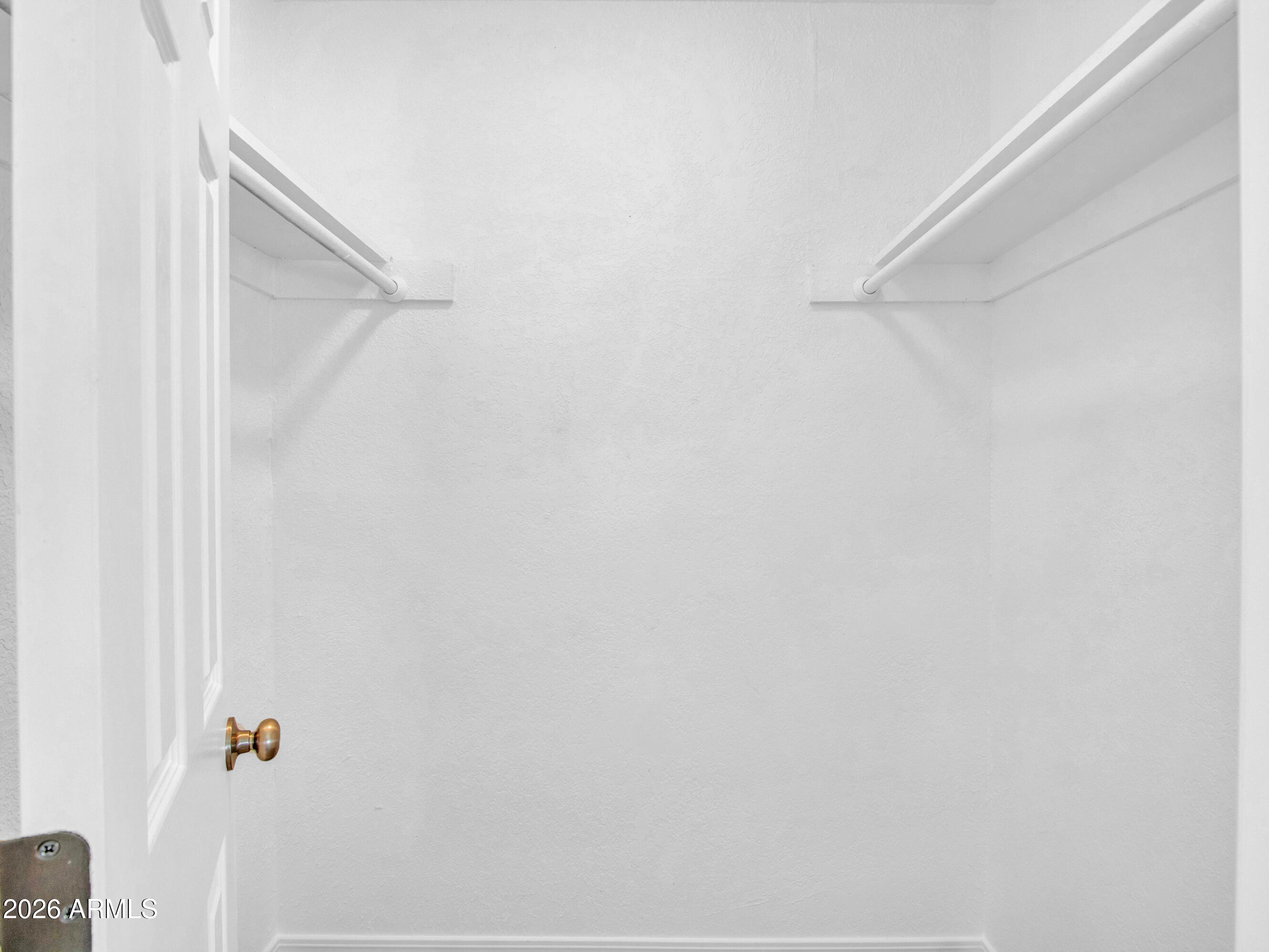 VILLA DE PAZ 1 - Residential