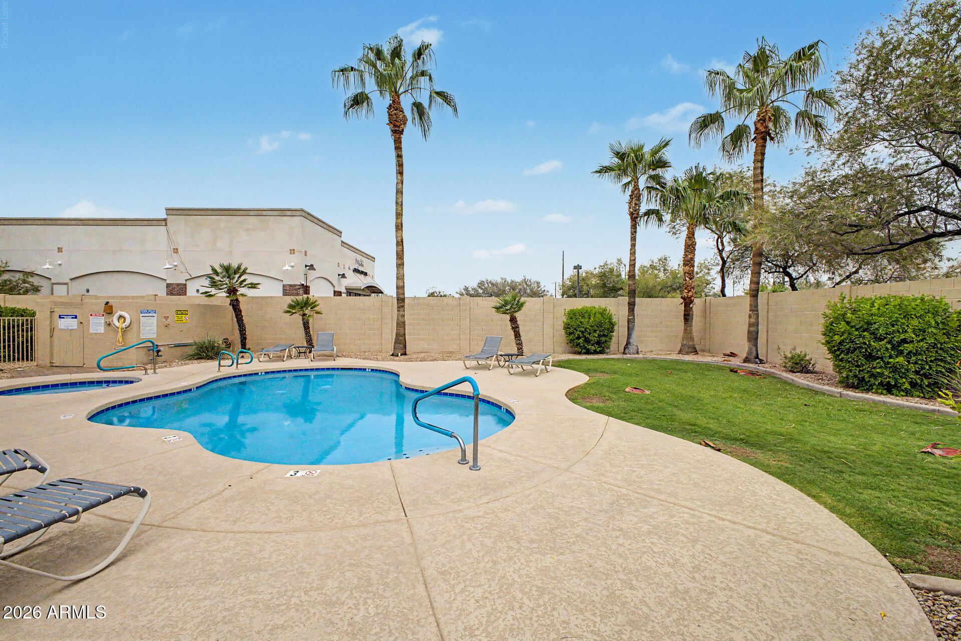 HEATHERWOOD VILLAGE - Residential