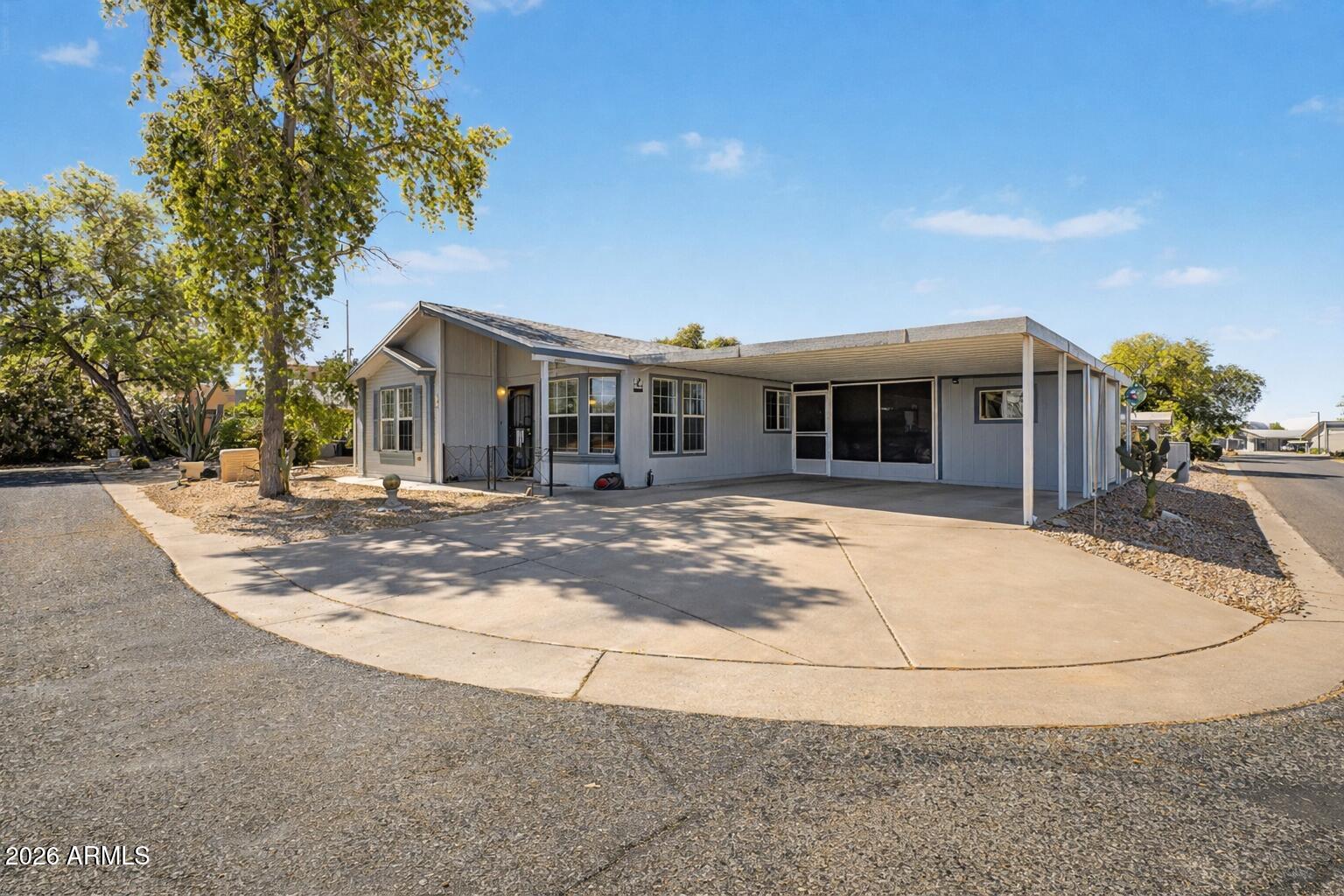 CRESCENT RUN - Residential