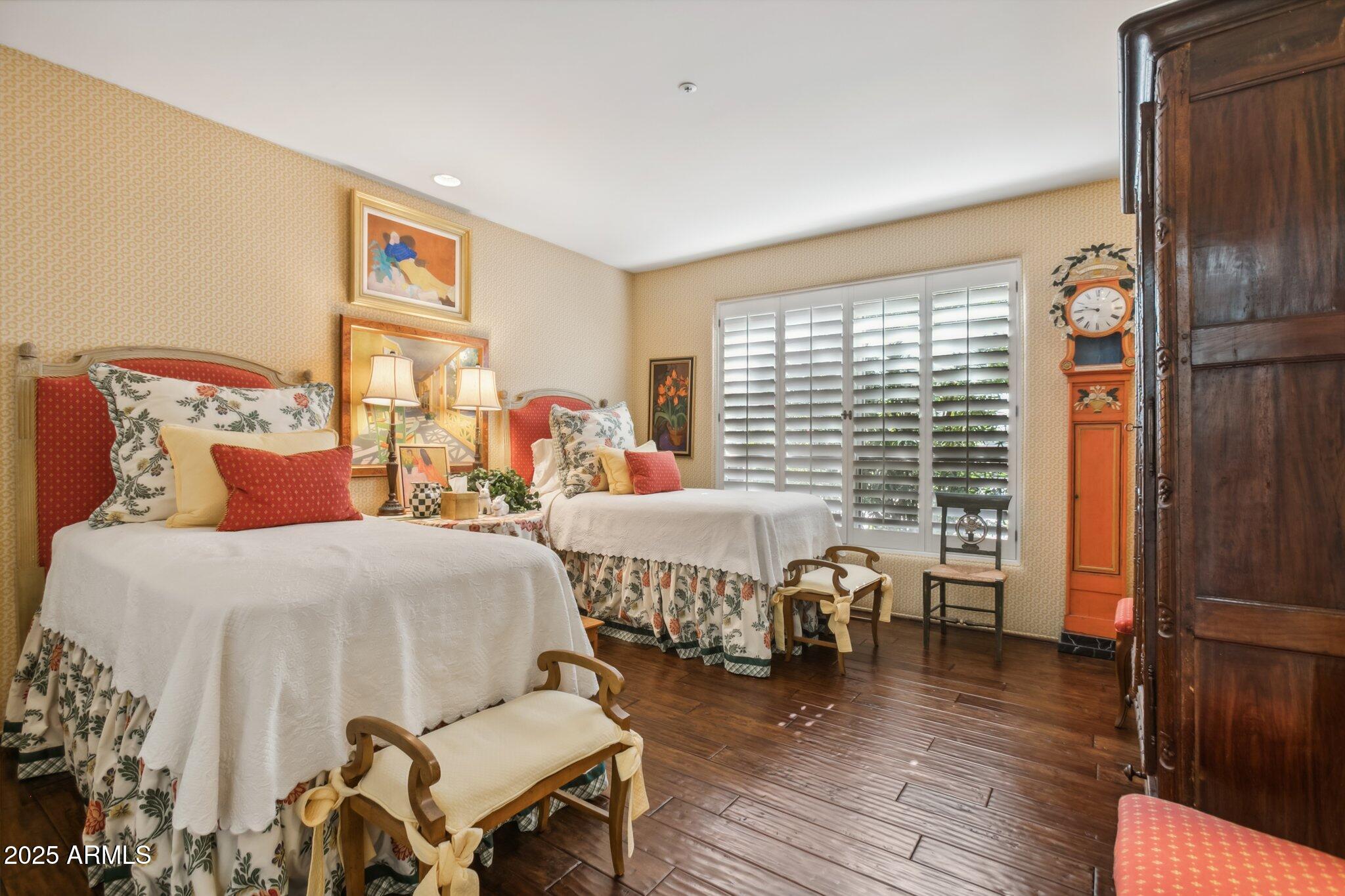 VAQUERO DRIVE AT GAINEY RANCH LOT 1-21 TR A - Residential